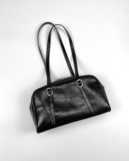 ๐๐ข๐ฅ๐ฅ๐๐ง๐๐ฅ๐ฅ๐ ๐๐ก๐จ๐ฎ๐ฅ๐๐๐ซ ๐๐๐