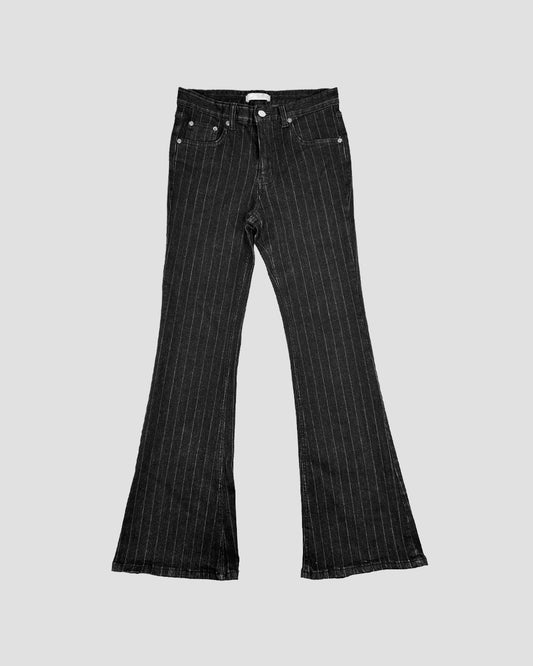 ๐๐ฅ๐จ๐ ๐๐ญ๐ซ๐ข๐ฉ๐๐ ๐๐จ๐จ๐ญ๐๐ฎ๐ญ ๐๐๐๐ง๐ฌ