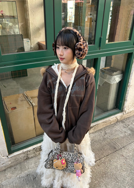 𝐕𝐢𝐧𝐭𝐚𝐠𝐞 𝐅𝐥𝐮𝐟𝐟𝐲 𝐙𝐢𝐩-𝐮𝐩 𝐇𝐨𝐨𝐝𝐢𝐞𝐬