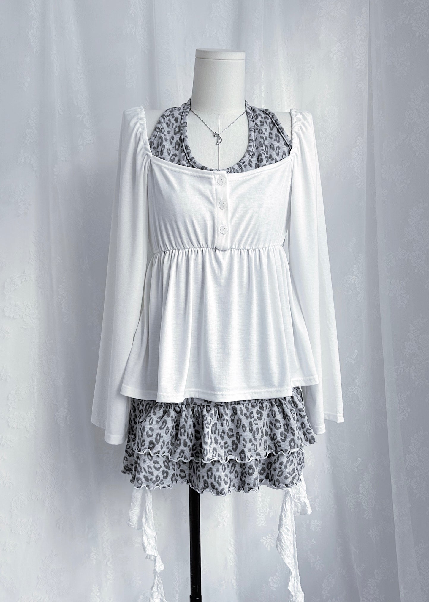 ๐๐ข๐ค๐ ๐
๐ฅ๐จ๐ฐ๐๐ซ ๐๐ฎ๐๐ ๐๐ฅ๐๐๐ฏ๐ ๐๐จ๐ฉ - ๐๐ก๐ข๐ญ๐