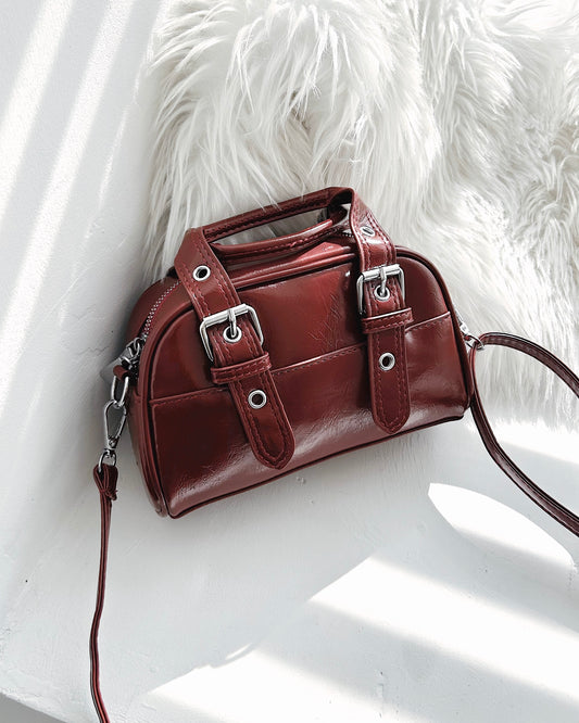 ๐๐ฅ๐๐ญ๐ญ๐ซ๐ ๐๐จ๐ฐ๐ฅ๐ข๐ง๐ ๐๐๐ - ๐๐ก๐๐ซ๐ซ๐ฒ ๐๐๐ ๐