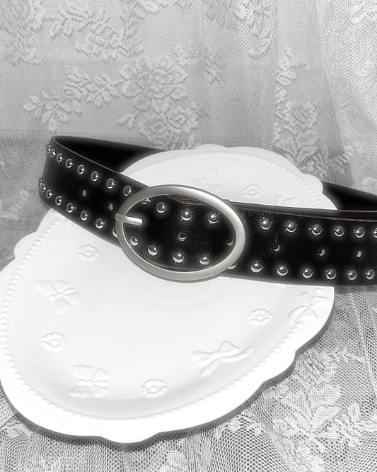 ๐๐ข๐ฅ๐ฏ๐๐ซ ๐๐ญ๐ฎ๐๐๐๐ ๐๐๐ฅ๐ญ