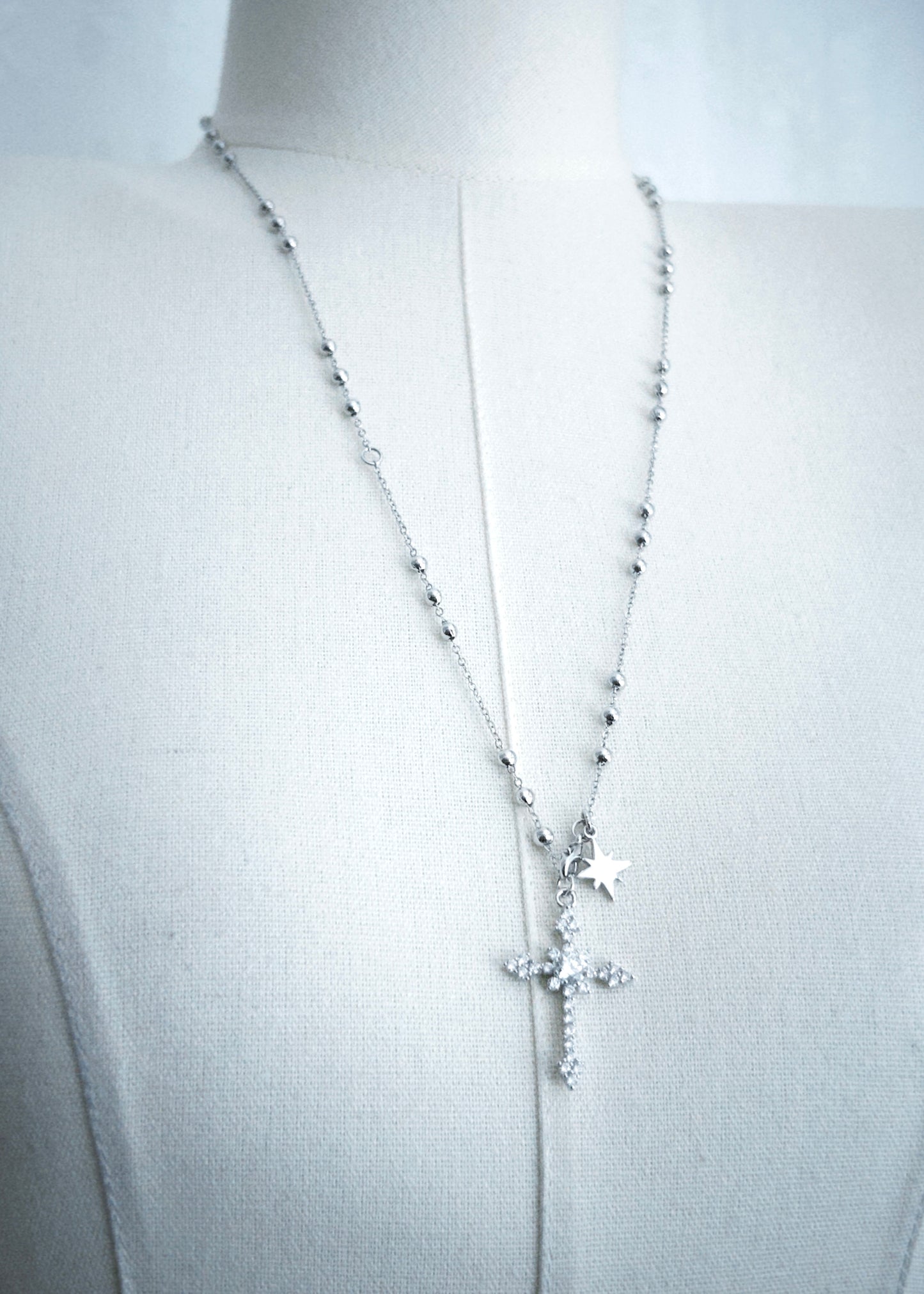 ๐ ๐๐๐ฒ๐ฌ ๐๐ฐ๐ข๐ง๐ค๐ฅ๐ข๐ง๐ ๐๐ซ๐จ๐ฌ๐ฌ ๐๐๐๐ค๐ฅ๐๐๐