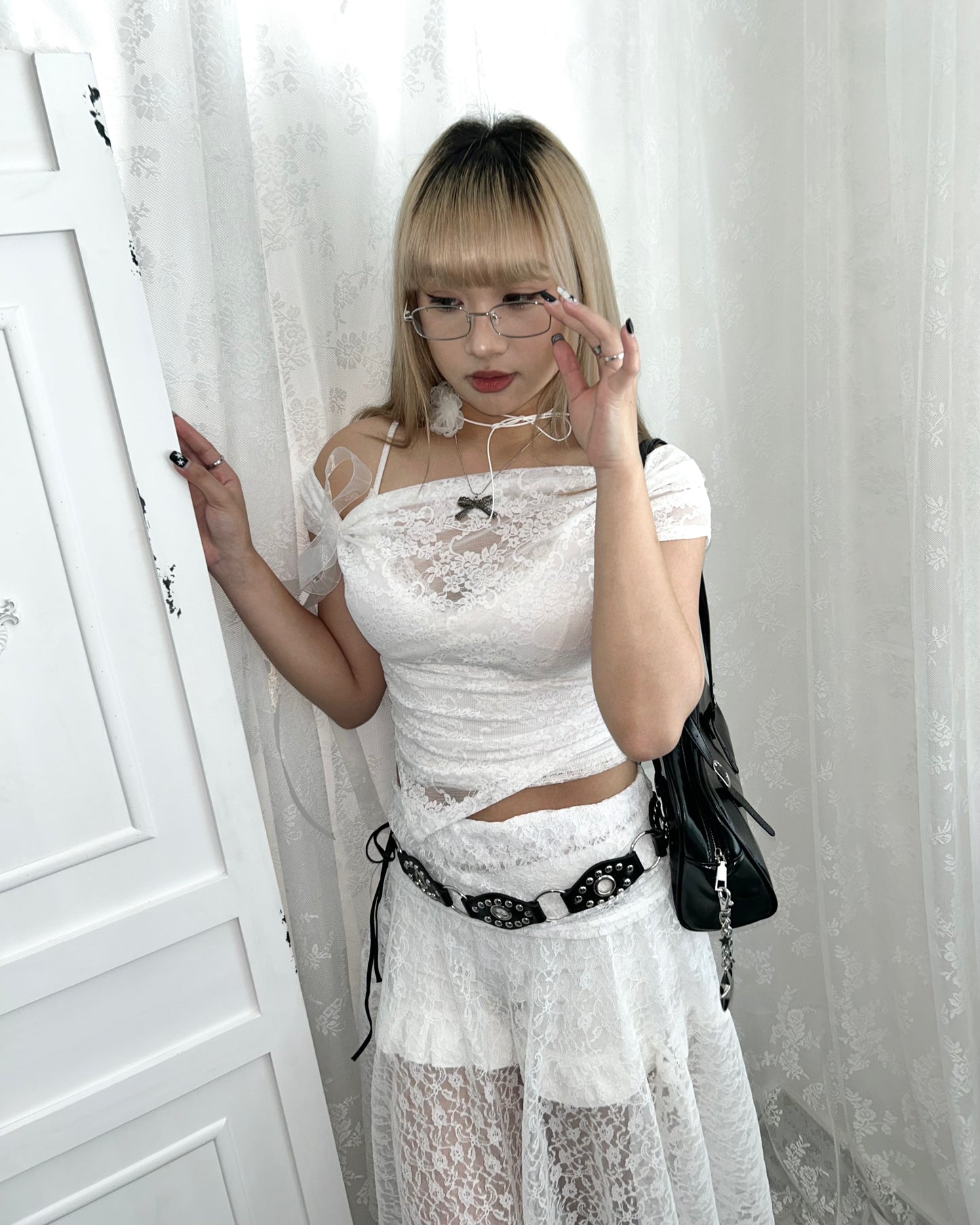 ๐๐ข๐ง๐ ๐๐๐๐ ๐๐ข๐๐๐จ๐ง ๐๐ข๐ ๐๐จ๐ฉ - ๐๐ก๐ข๐ญ๐