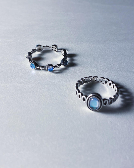 ๐๐ฅ๐ฎ๐ ๐ซ๐จ๐๐ค ๐ฏ๐ข๐ง๐ญ๐๐ ๐ ๐ซ๐ข๐ง๐