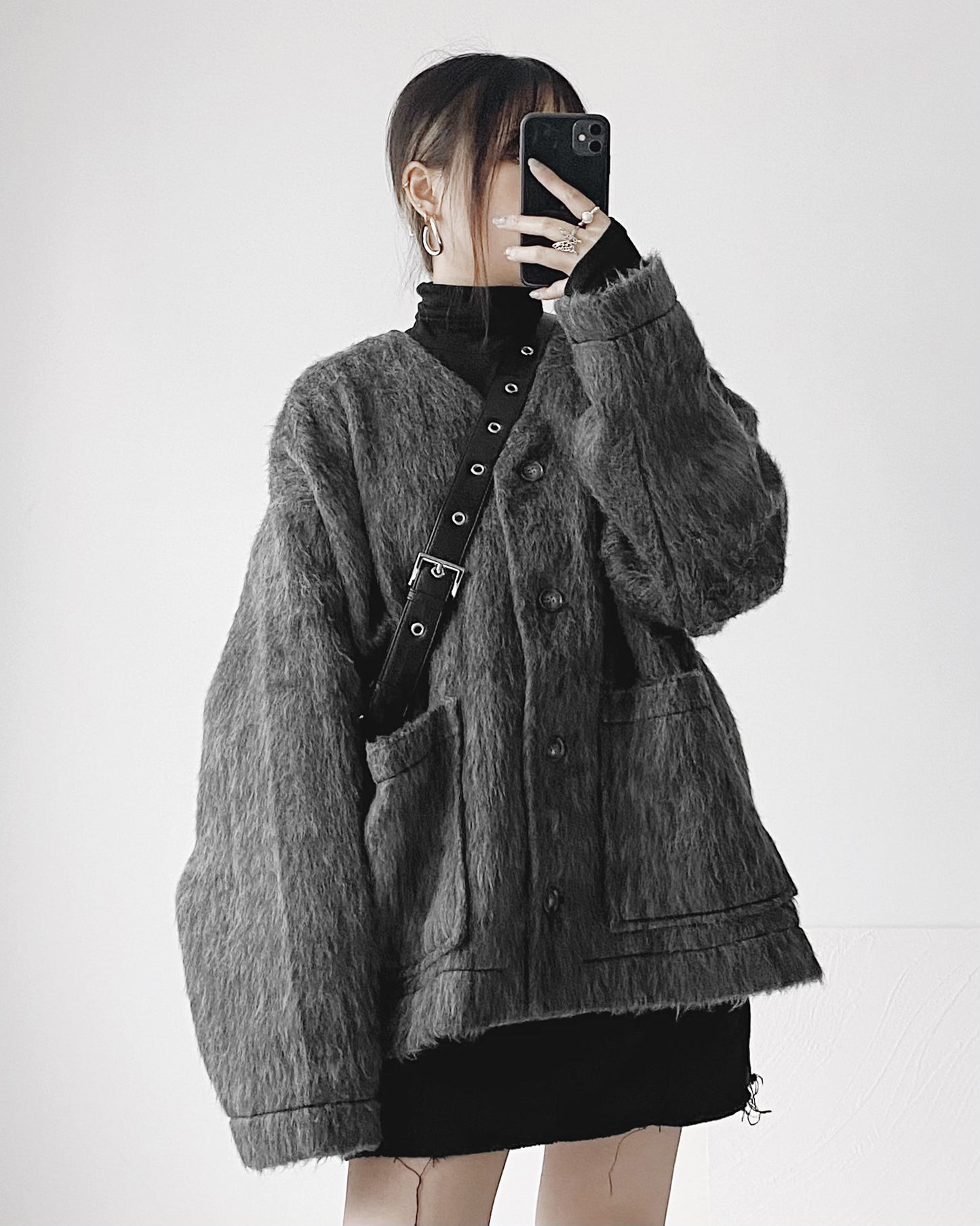 ๐๐จ๐ฅ๐ ๐๐ฐ๐จ-๐๐๐ฒ ๐๐ข๐ฅ๐ฅ๐จ๐ฐ ๐๐๐