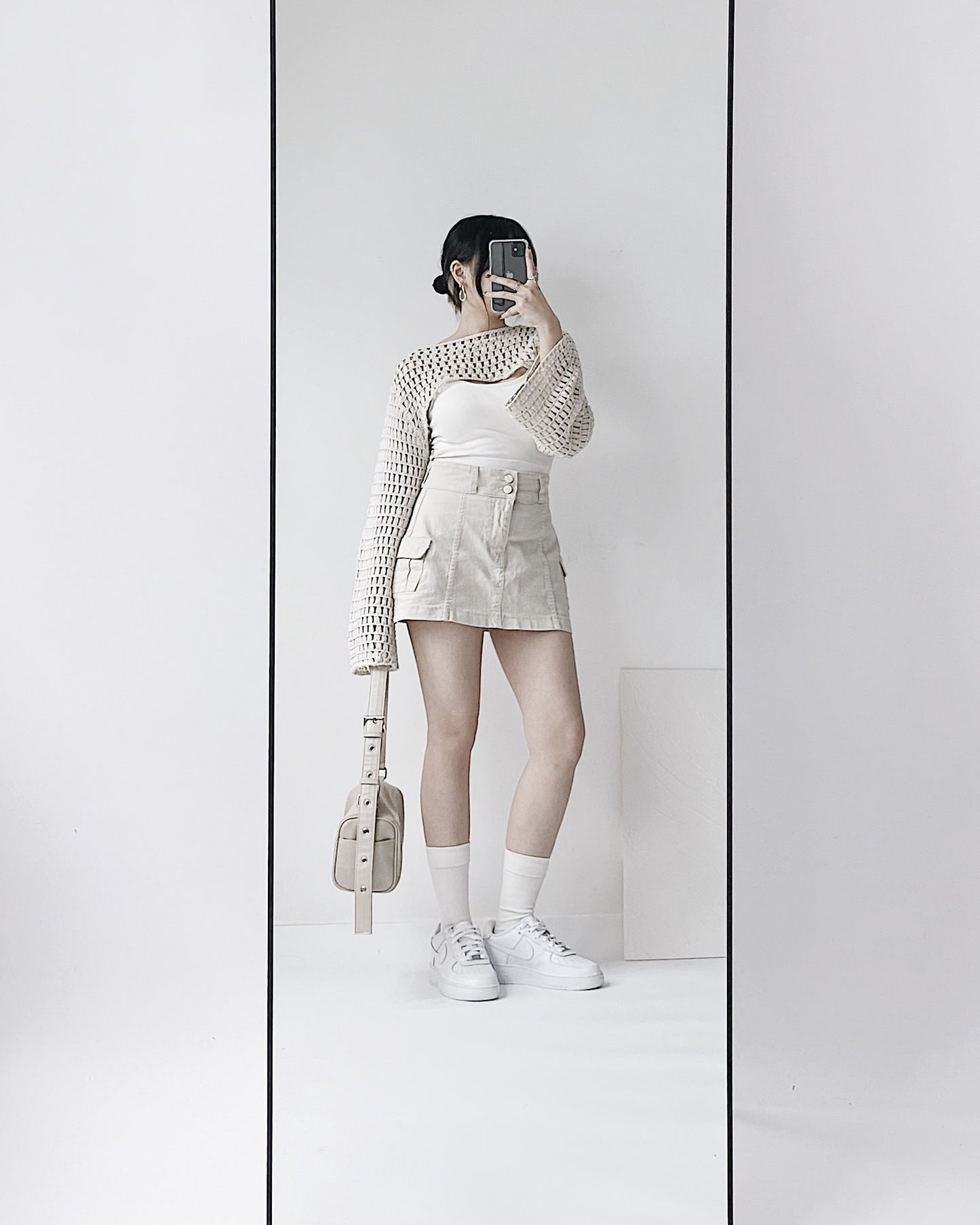 ๐๐จ๐ฅ๐ ๐๐ฐ๐จ-๐๐๐ฒ ๐๐ข๐ฅ๐ฅ๐จ๐ฐ ๐๐๐