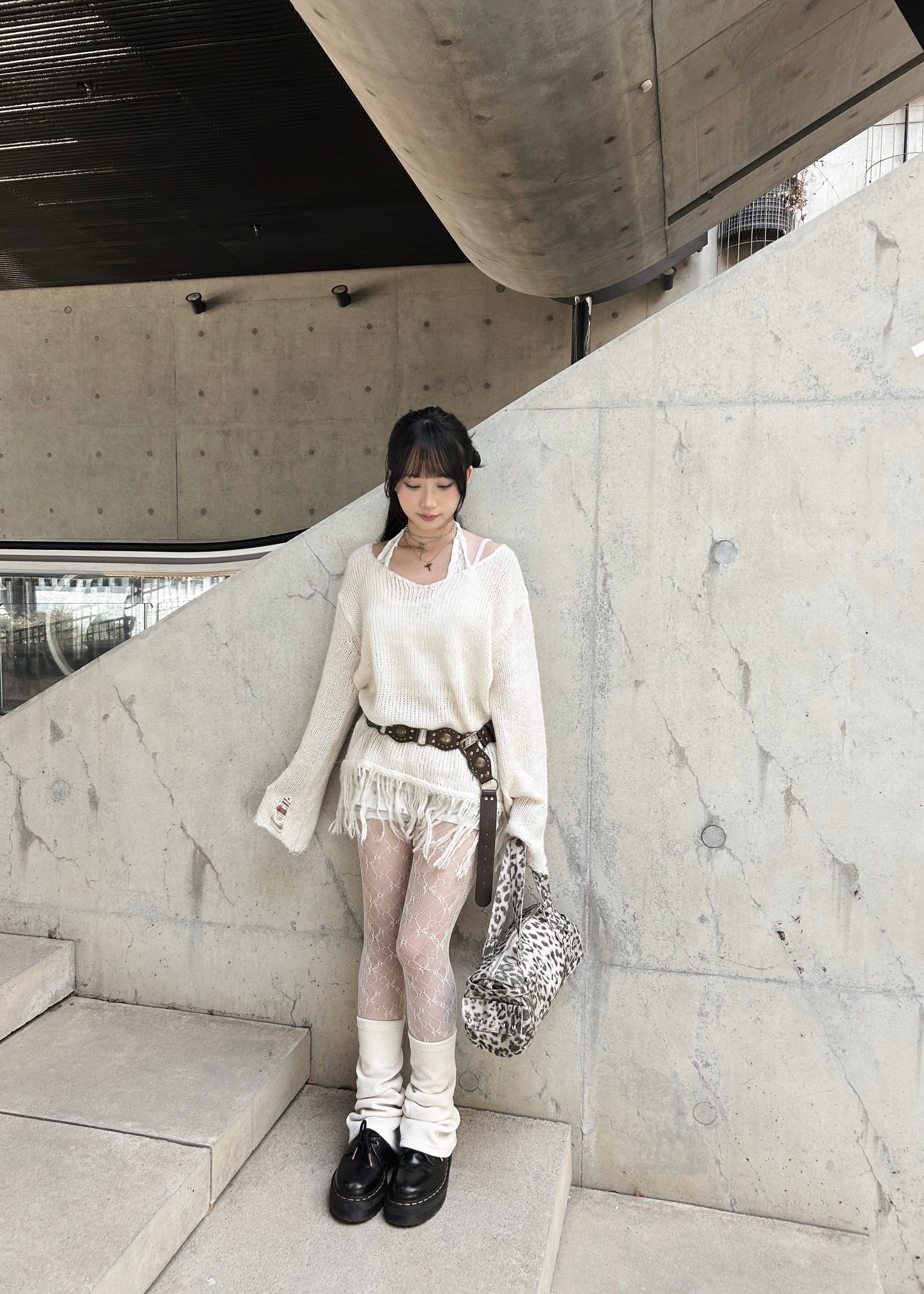 𝐕 𝐍𝐞𝐜𝐤 𝐅𝐫𝐢𝐧𝐠𝐞𝐝 𝐊𝐧𝐢𝐭 𝐒𝐰𝐞𝐚𝐭𝐞𝐫 - 𝐂𝐫𝐞𝐚𝐦