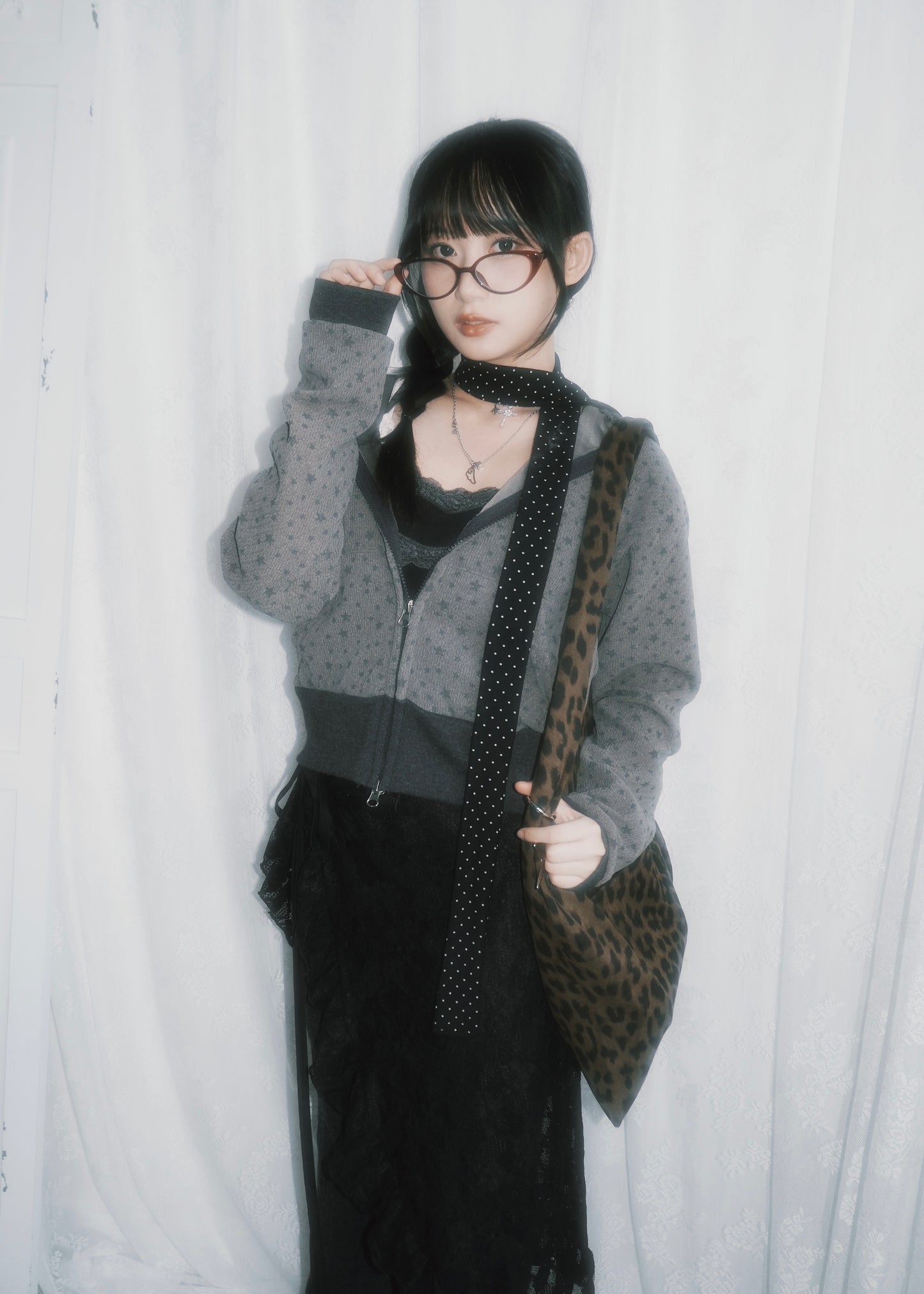 𝐄𝐳𝐢𝐚 𝐒𝐭𝐚𝐫 𝐙𝐢𝐩 𝐔𝐩 𝐇𝐨𝐨𝐝𝐢𝐞