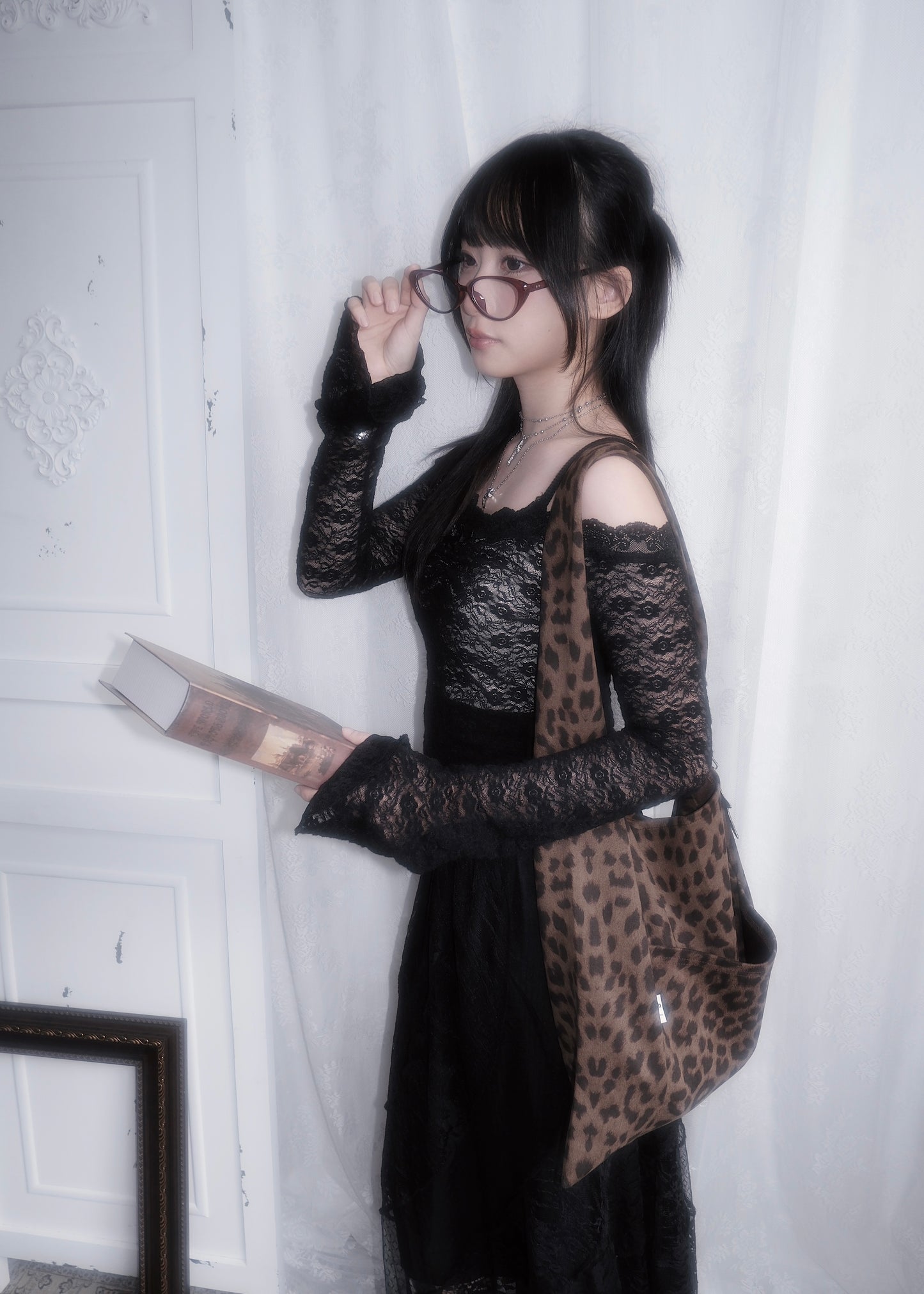 𝐀𝐬𝐡𝐞 𝐋𝐞𝐨𝐩𝐚𝐫𝐝 𝐒𝐮𝐞𝐝𝐞 𝐓𝐨𝐭𝐞 𝐁𝐚𝐠