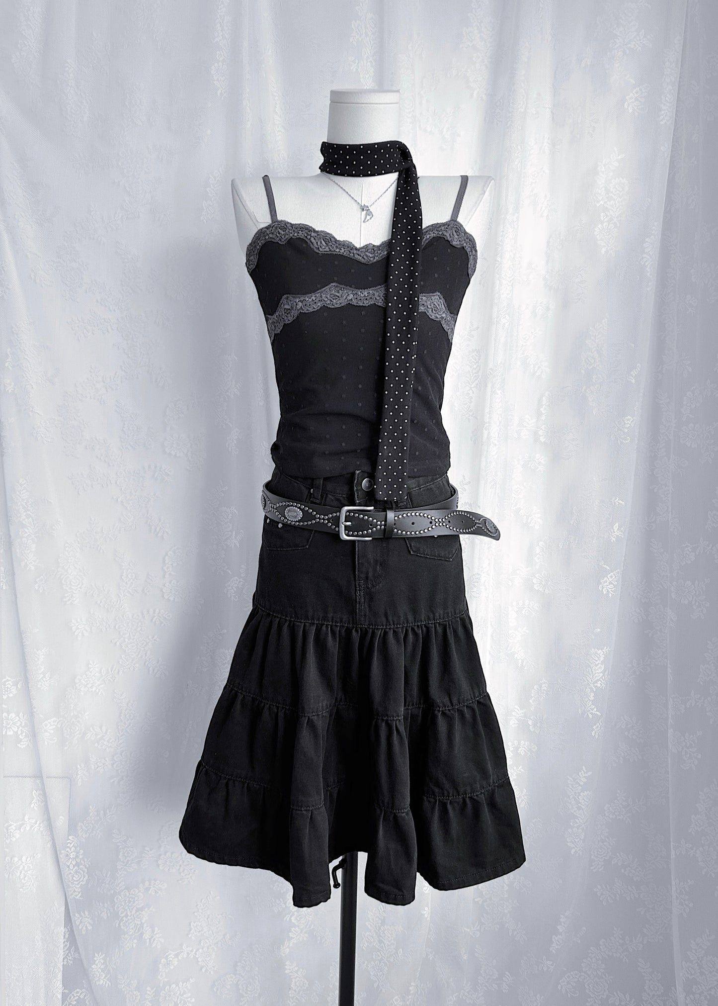 𝐁𝐨𝐡𝐞𝐦𝐢𝐚𝐧 𝐕𝐢𝐧𝐭𝐚𝐠𝐞 𝐁𝐞𝐥𝐭 - 𝐁𝐥𝐚𝐜𝐤