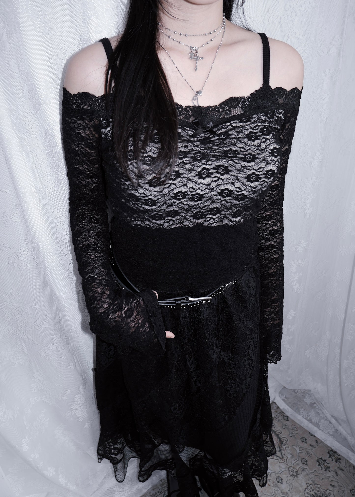 𝐕𝐞𝐥𝐢𝐞𝐭𝐭𝐚 𝐅𝐥𝐚𝐫𝐞 𝐒𝐥𝐞𝐞𝐯𝐞 𝐋𝐚𝐜𝐞 𝐓𝐨𝐩 - 𝐁𝐥𝐚𝐜𝐤