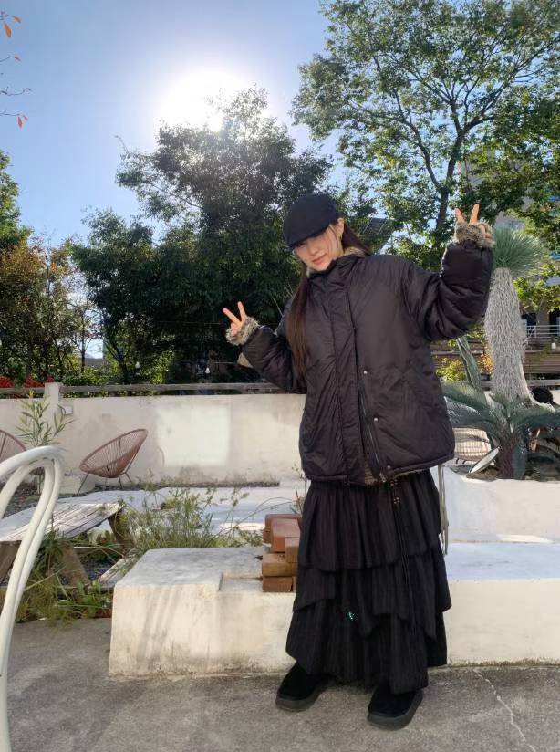 𝐅𝐚𝐢𝐫𝐲 𝐀𝐬𝐲𝐦𝐦𝐞𝐭𝐫𝐢𝐜𝐚𝐥 𝐋𝐚𝐲𝐞𝐫 𝐒𝐤𝐢𝐫𝐭 - 𝐁𝐥𝐚𝐜𝐤