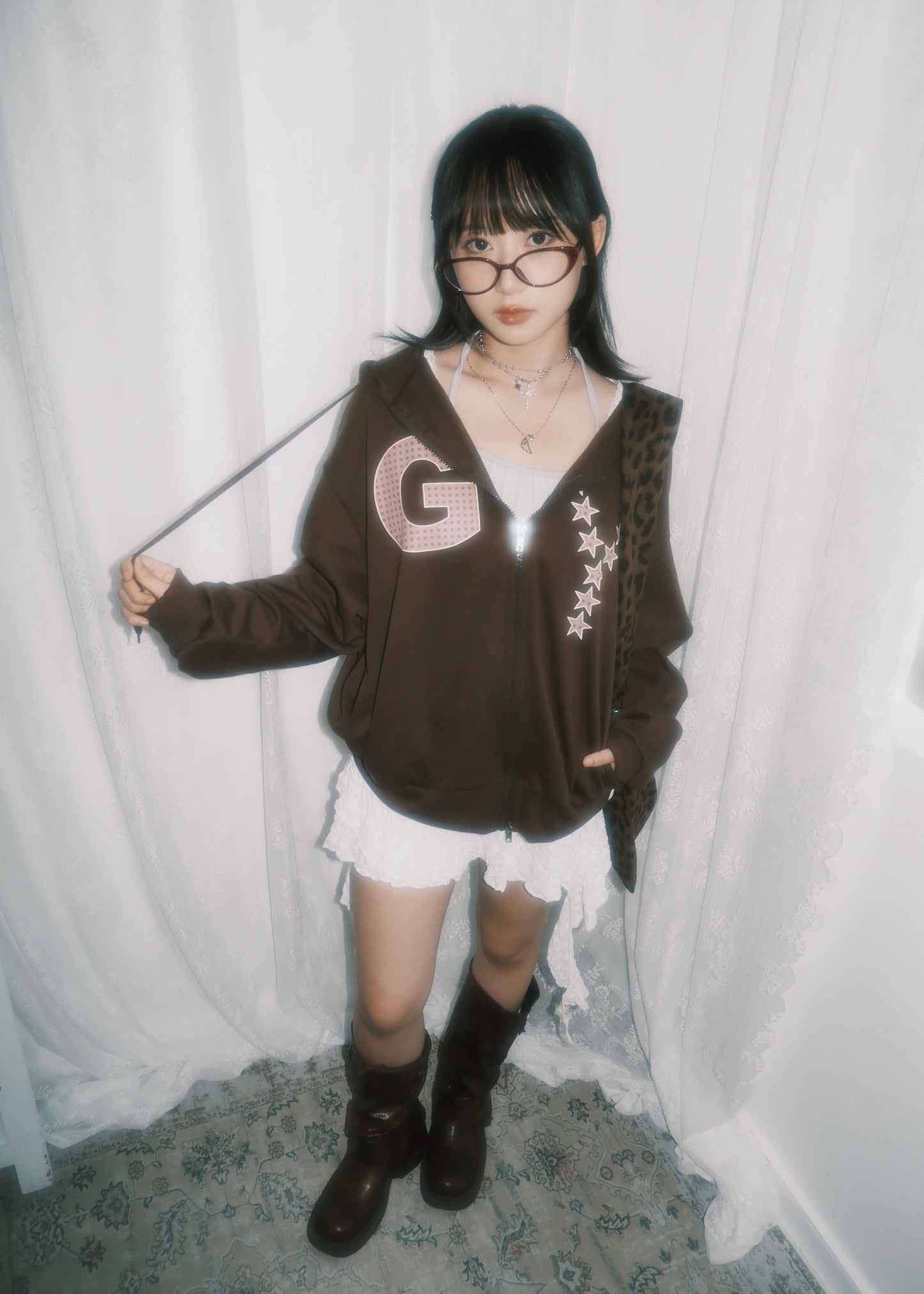 𝐒𝐭𝐞𝐥𝐥𝐚 𝐀𝐬𝐲𝐦𝐦𝐞𝐭𝐫𝐢𝐜𝐚𝐥 𝐌𝐢𝐧𝐢 𝐒𝐤𝐫𝐢𝐭 - 𝐖𝐡𝐢𝐭𝐞