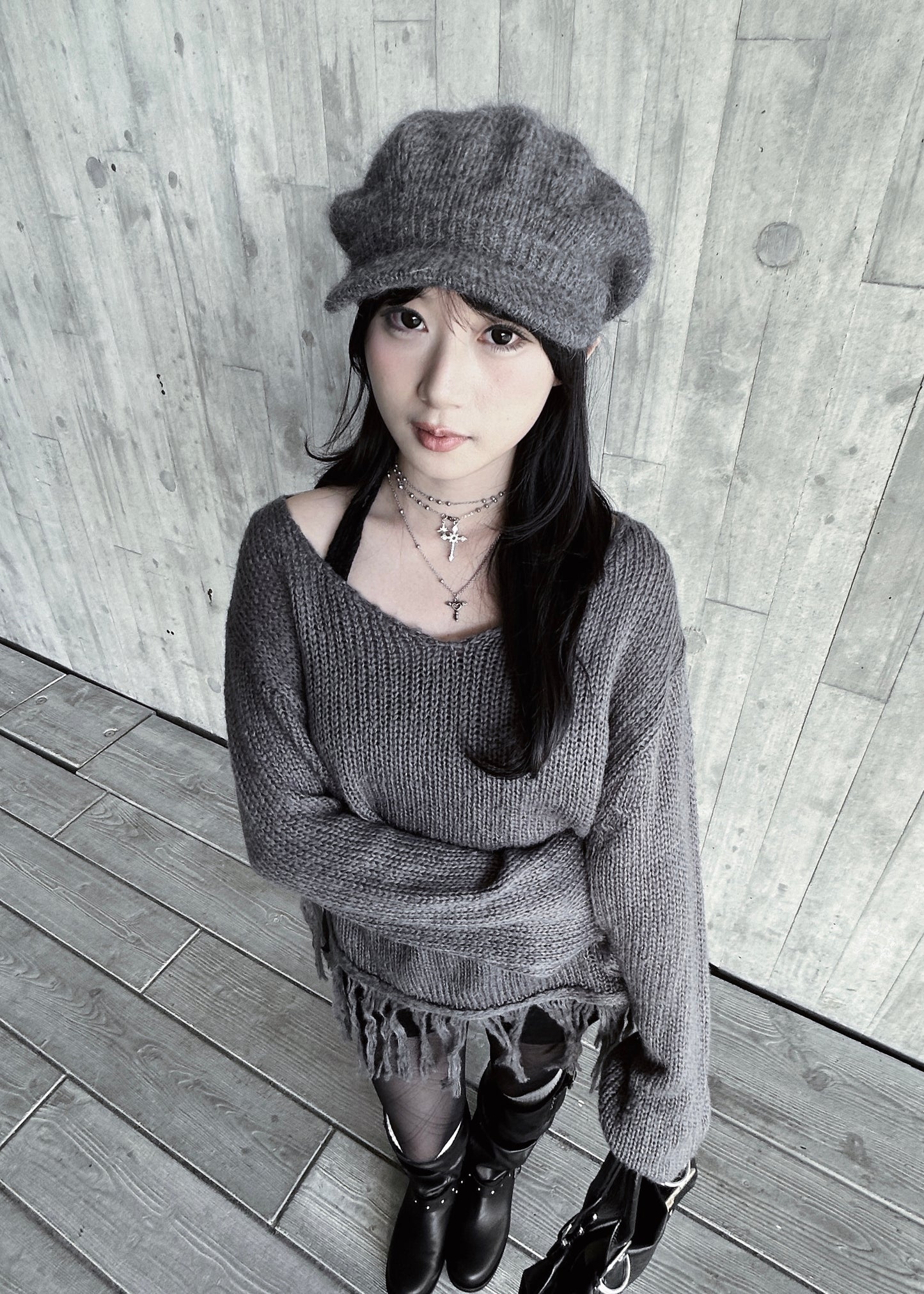 𝐕 𝐍𝐞𝐜𝐤 𝐅𝐫𝐢𝐧𝐠𝐞𝐝 𝐊𝐧𝐢𝐭 𝐒𝐰𝐞𝐚𝐭𝐞𝐫 - 𝐃𝐚𝐫𝐤 𝐆𝐫𝐞𝐲