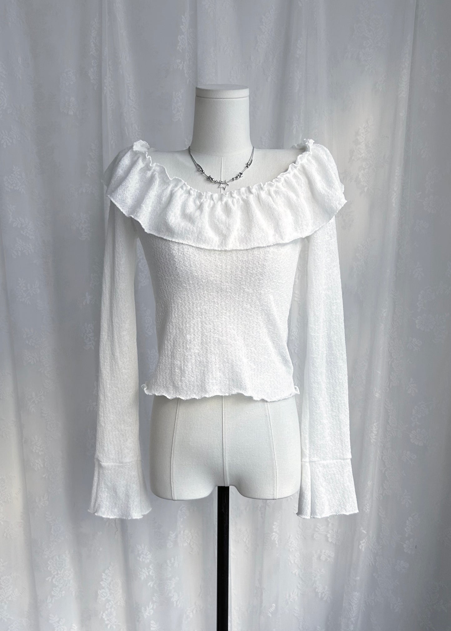 𝐄𝐫𝐢𝐬 𝐑𝐮𝐟𝐟𝐥𝐞 𝟑 𝐖𝐚𝐲𝐬 𝐓𝐨𝐩 - 𝐖𝐡𝐢𝐭𝐞