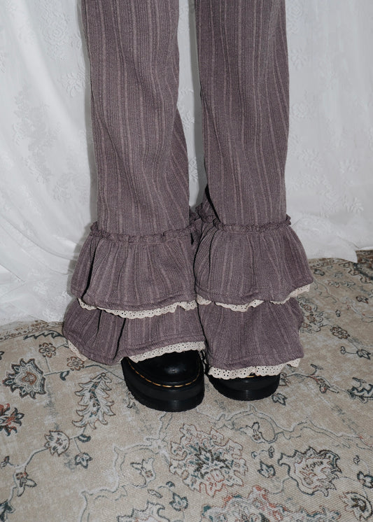 𝐑𝐢𝐬𝐚 𝐋𝐚𝐜𝐞 𝐑𝐮𝐟𝐟𝐥𝐞 𝐏𝐚𝐧𝐭𝐬 - 𝐋𝐚𝐯𝐞𝐧𝐝𝐞𝐫