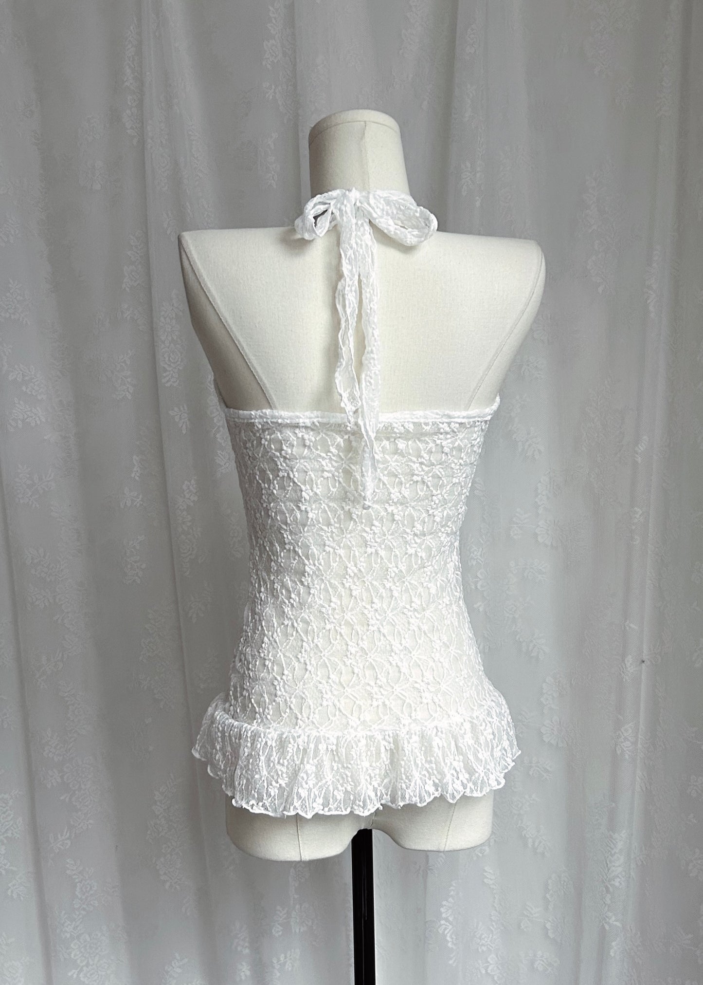 𝐋𝐢𝐬𝐞𝐭𝐭𝐚 𝐋𝐚𝐜𝐞 𝐑𝐮𝐟𝐟𝐥𝐞 𝐇𝐚𝐥𝐭𝐞𝐫 𝐓𝐨𝐩 - 𝐖𝐡𝐢𝐭𝐞