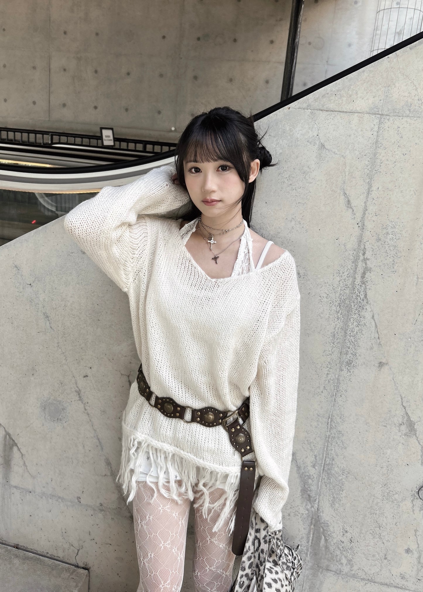 𝐕 𝐍𝐞𝐜𝐤 𝐅𝐫𝐢𝐧𝐠𝐞𝐝 𝐊𝐧𝐢𝐭 𝐒𝐰𝐞𝐚𝐭𝐞𝐫 - 𝐂𝐫𝐞𝐚𝐦