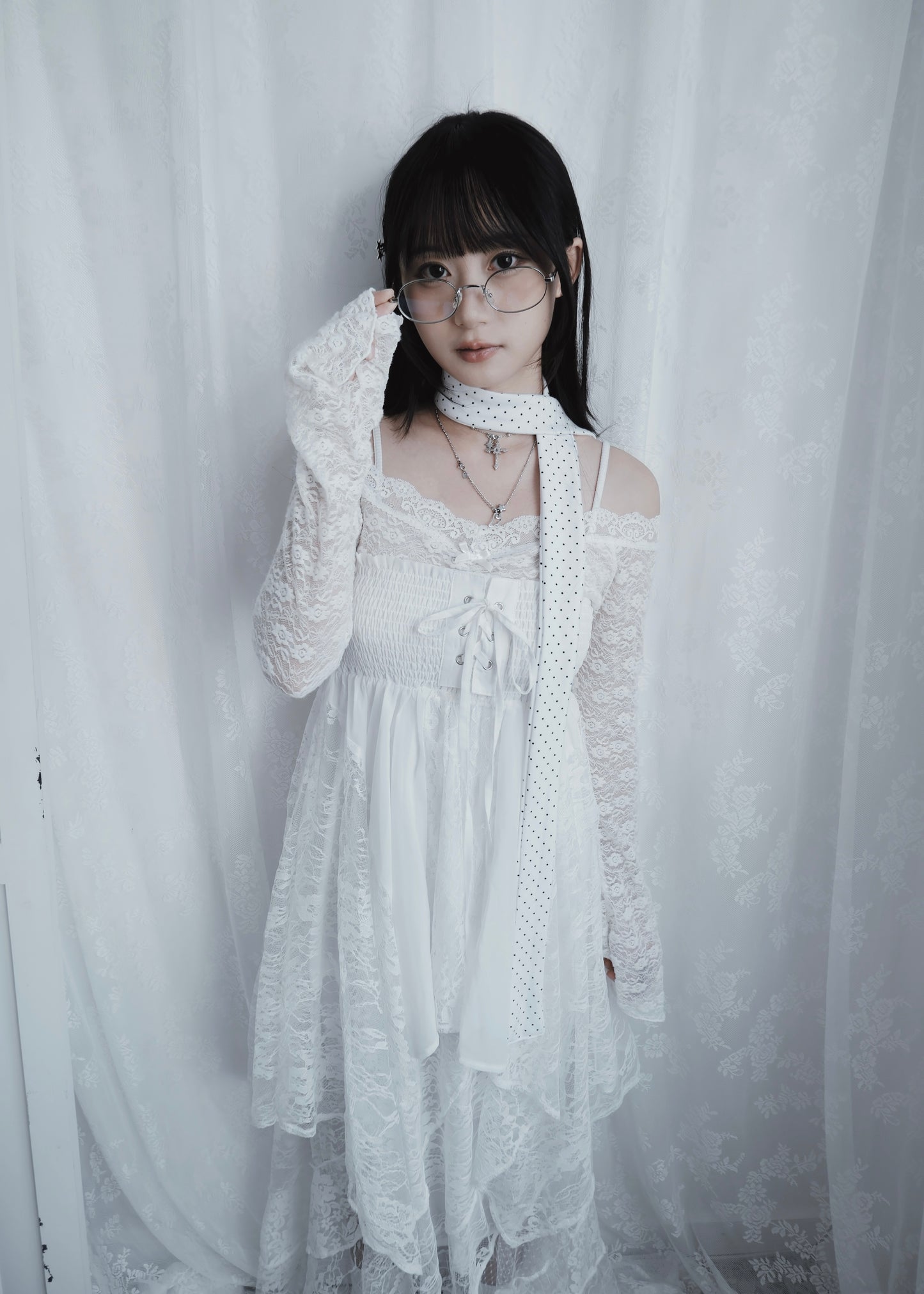 𝐕𝐞𝐥𝐢𝐞𝐭𝐭𝐚 𝐅𝐥𝐚𝐫𝐞 𝐒𝐥𝐞𝐞𝐯𝐞 𝐋𝐚𝐜𝐞 𝐓𝐨𝐩 - 𝐖𝐡𝐢𝐭𝐞