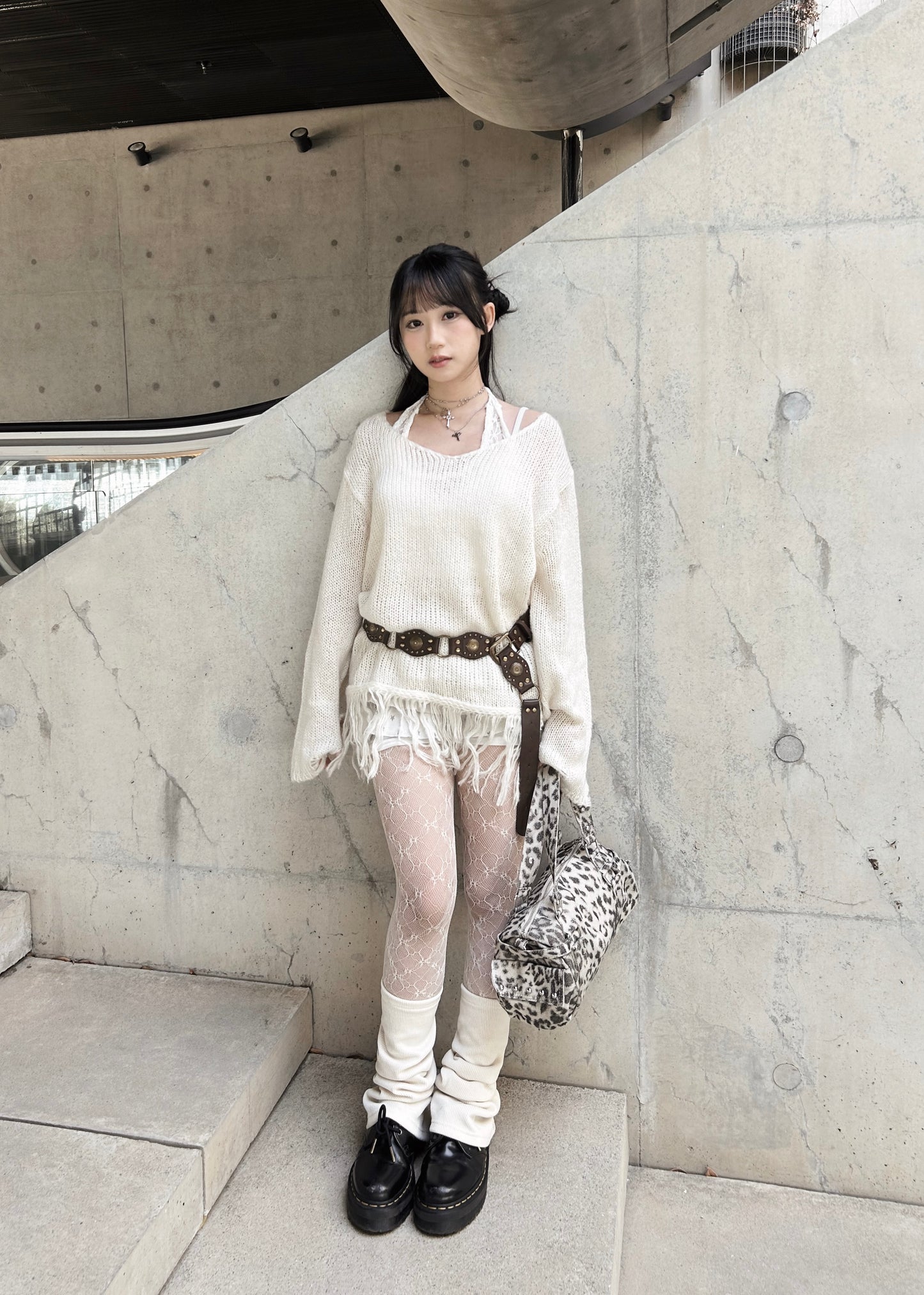 𝐕 𝐍𝐞𝐜𝐤 𝐅𝐫𝐢𝐧𝐠𝐞𝐝 𝐊𝐧𝐢𝐭 𝐒𝐰𝐞𝐚𝐭𝐞𝐫 - 𝐂𝐫𝐞𝐚𝐦