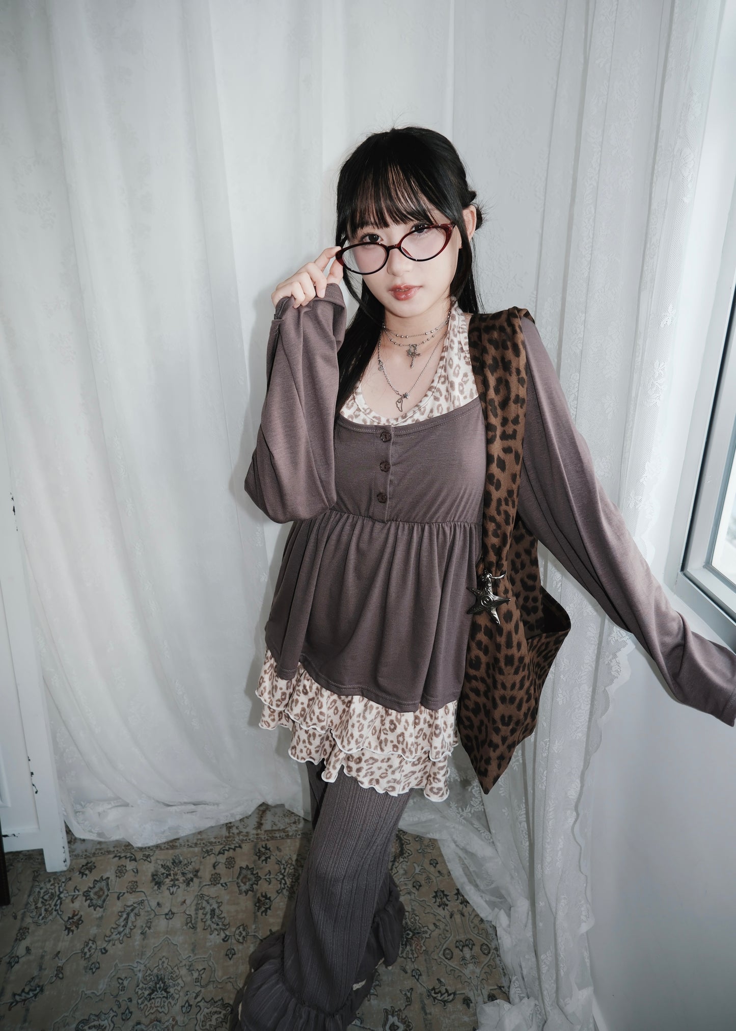 𝐋𝐞𝐨𝐩𝐚𝐫𝐝 𝐑𝐮𝐟𝐟𝐥𝐞 𝐇𝐚𝐥𝐭𝐞𝐫 𝐓𝐨𝐩 - 𝐎𝐚𝐭𝐦𝐞𝐚𝐥