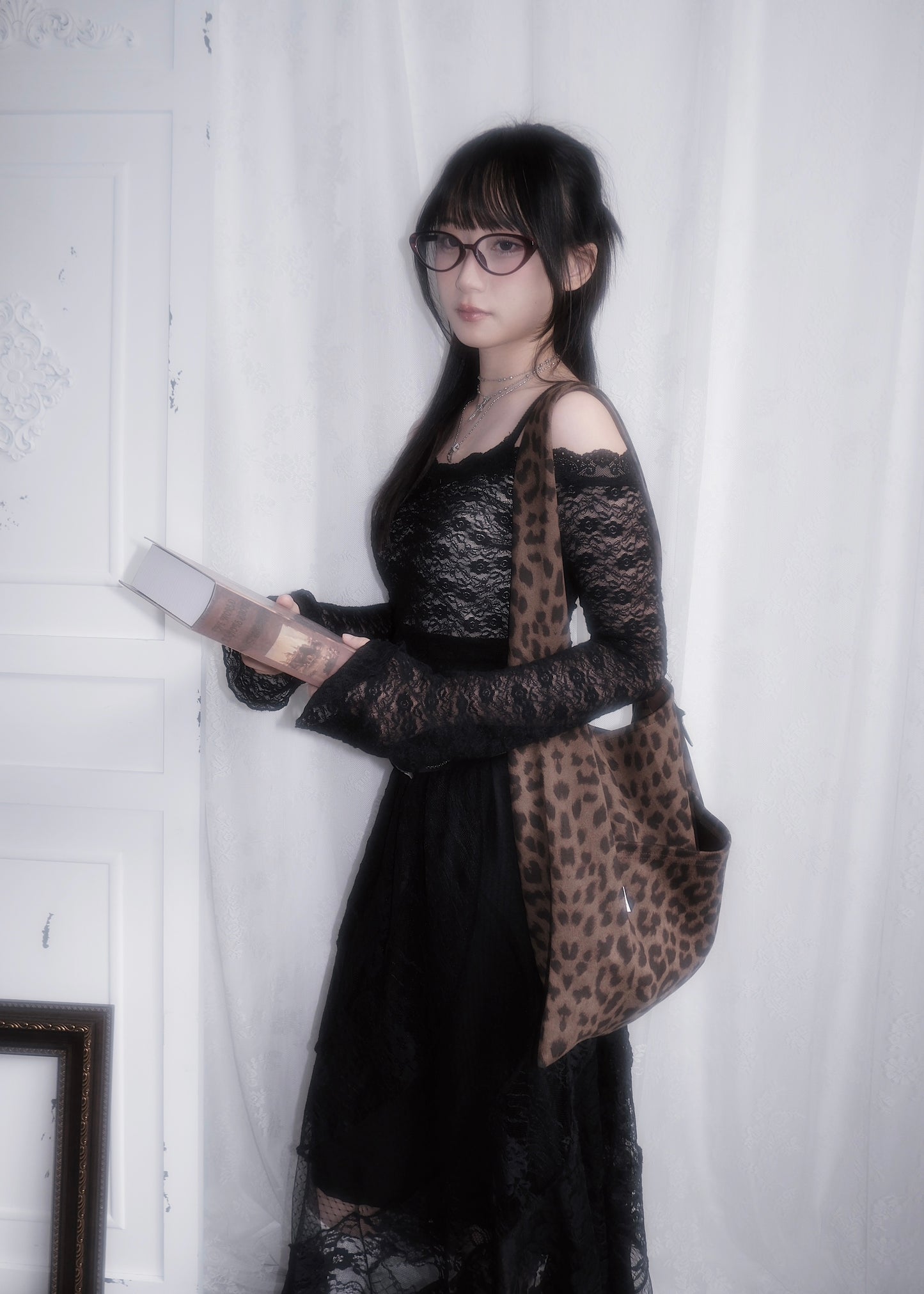 𝐀𝐬𝐡𝐞 𝐋𝐞𝐨𝐩𝐚𝐫𝐝 𝐒𝐮𝐞𝐝𝐞 𝐓𝐨𝐭𝐞 𝐁𝐚𝐠