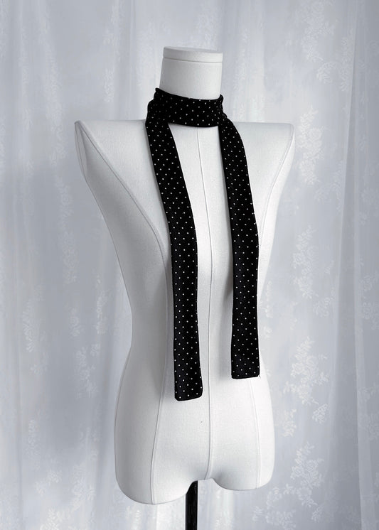 𝐏𝐨𝐥𝐤𝐚 𝐃𝐨𝐭 𝐒𝐜𝐚𝐫𝐟 - 𝐁𝐥𝐚𝐜𝐤