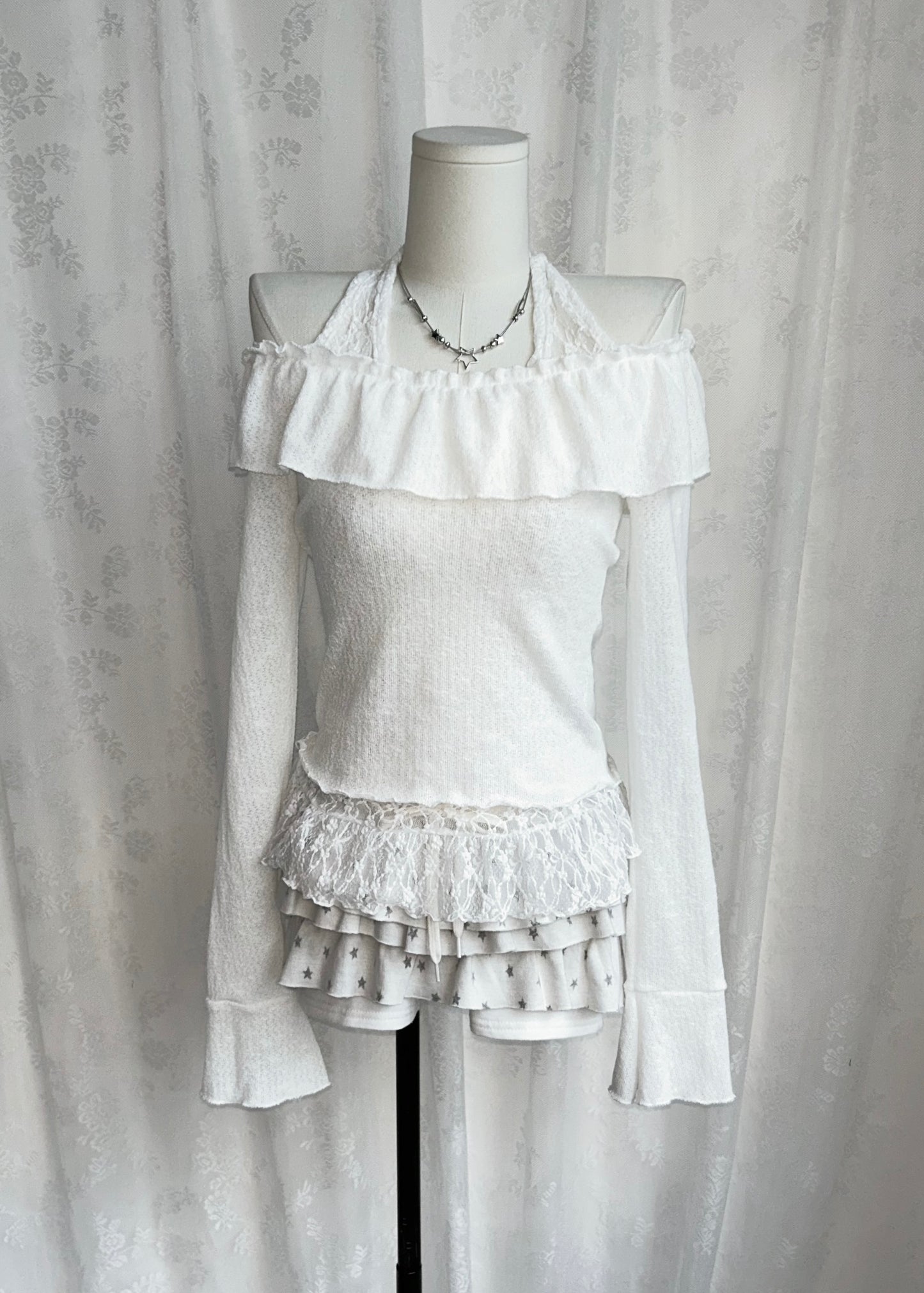 𝐄𝐫𝐢𝐬 𝐑𝐮𝐟𝐟𝐥𝐞 𝟑 𝐖𝐚𝐲𝐬 𝐓𝐨𝐩 - 𝐖𝐡𝐢𝐭𝐞