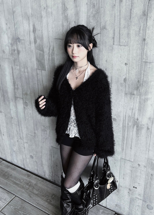 𝐌𝐨 𝐌𝐨 𝐕 𝐍𝐞𝐜𝐤 𝐂𝐚𝐫𝐝𝐢𝐠𝐚𝐧 - 𝐁𝐥𝐚𝐜𝐤