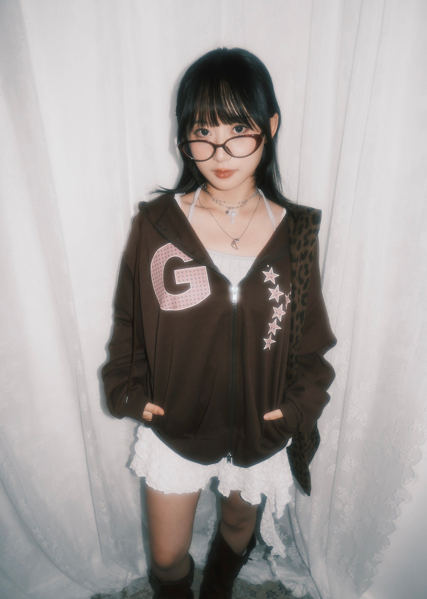 𝐒𝐭𝐞𝐥𝐥𝐚 𝐀𝐬𝐲𝐦𝐦𝐞𝐭𝐫𝐢𝐜𝐚𝐥 𝐌𝐢𝐧𝐢 𝐒𝐤𝐫𝐢𝐭 - 𝐖𝐡𝐢𝐭𝐞