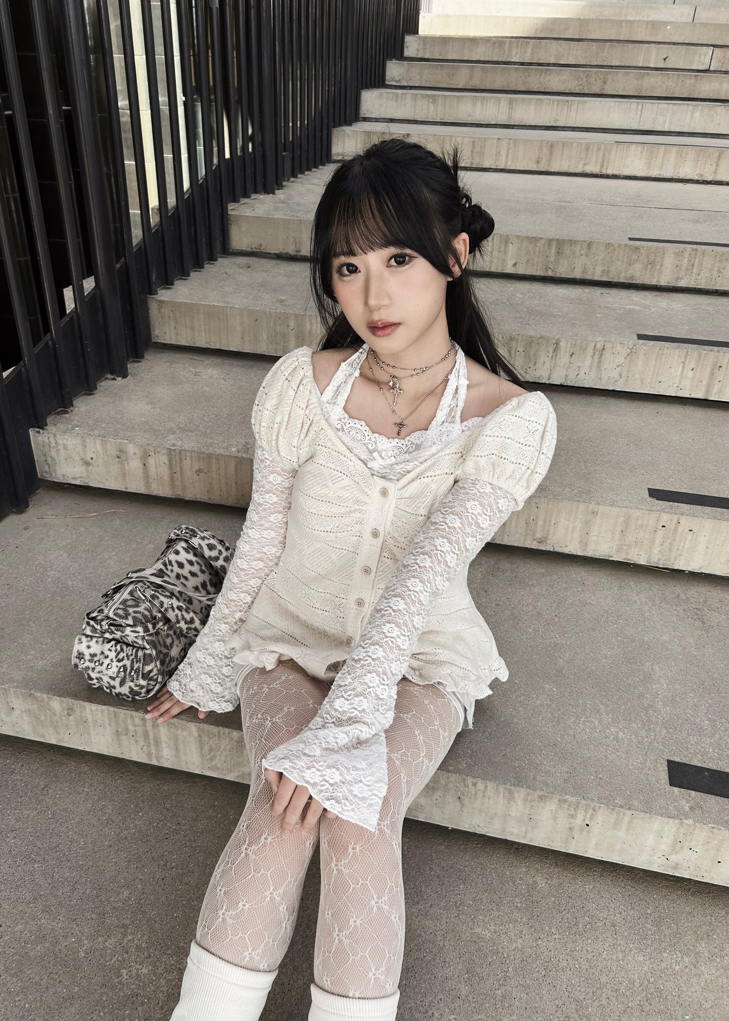 𝐋𝐢𝐬𝐞𝐭𝐭𝐚 𝐋𝐚𝐜𝐞 𝐑𝐮𝐟𝐟𝐥𝐞 𝐇𝐚𝐥𝐭𝐞𝐫 𝐓𝐨𝐩 - 𝐖𝐡𝐢𝐭𝐞