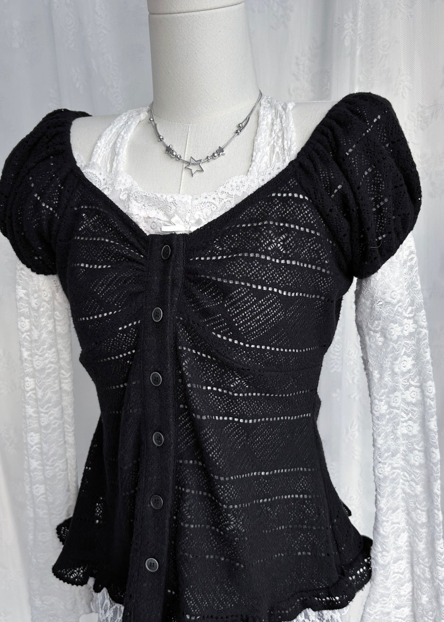 𝐂𝐢𝐧𝐭𝐢𝐚 𝐊𝐧𝐢𝐭 𝐑𝐮𝐟𝐟𝐥𝐞 𝐏𝐮𝐟𝐟 𝐒𝐥𝐞𝐞𝐯𝐞 𝐓𝐨𝐩 - 𝐁𝐥𝐚𝐜𝐤