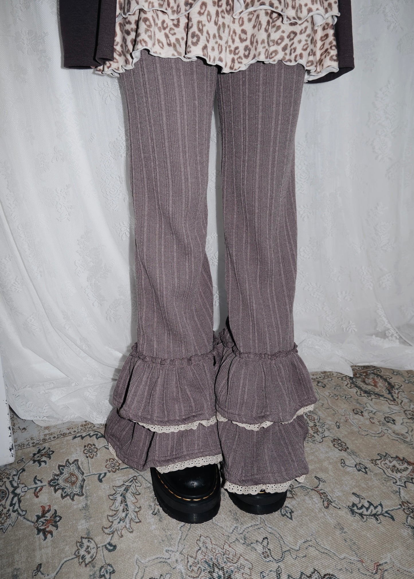 𝐑𝐢𝐬𝐚 𝐋𝐚𝐜𝐞 𝐑𝐮𝐟𝐟𝐥𝐞 𝐏𝐚𝐧𝐭𝐬 - 𝐋𝐚𝐯𝐞𝐧𝐝𝐞𝐫