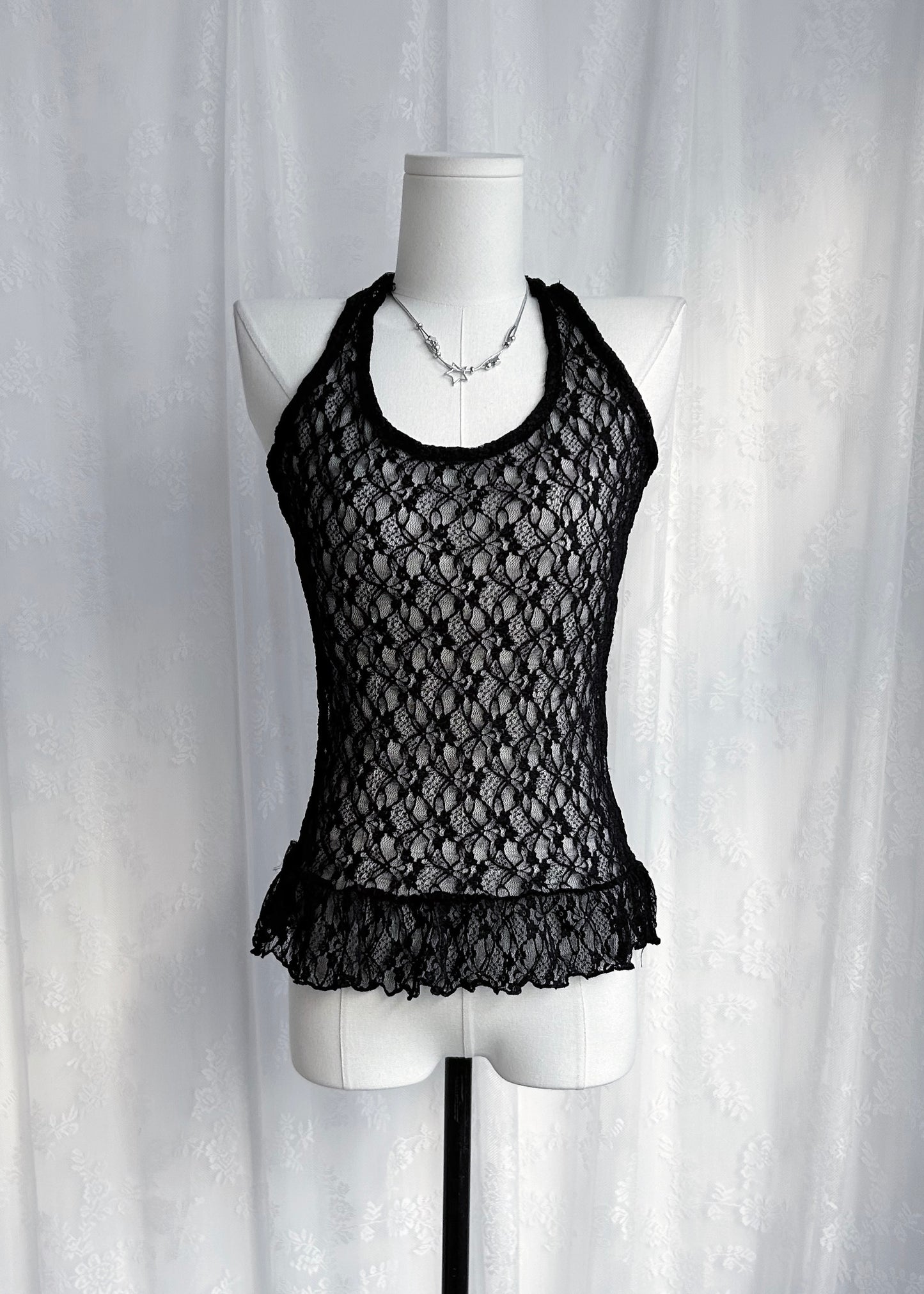 𝐋𝐢𝐬𝐞𝐭𝐭𝐚 𝐋𝐚𝐜𝐞 𝐑𝐮𝐟𝐟𝐥𝐞 𝐇𝐚𝐥𝐭𝐞𝐫 𝐓𝐨𝐩 - 𝐁𝐥𝐚𝐜𝐤