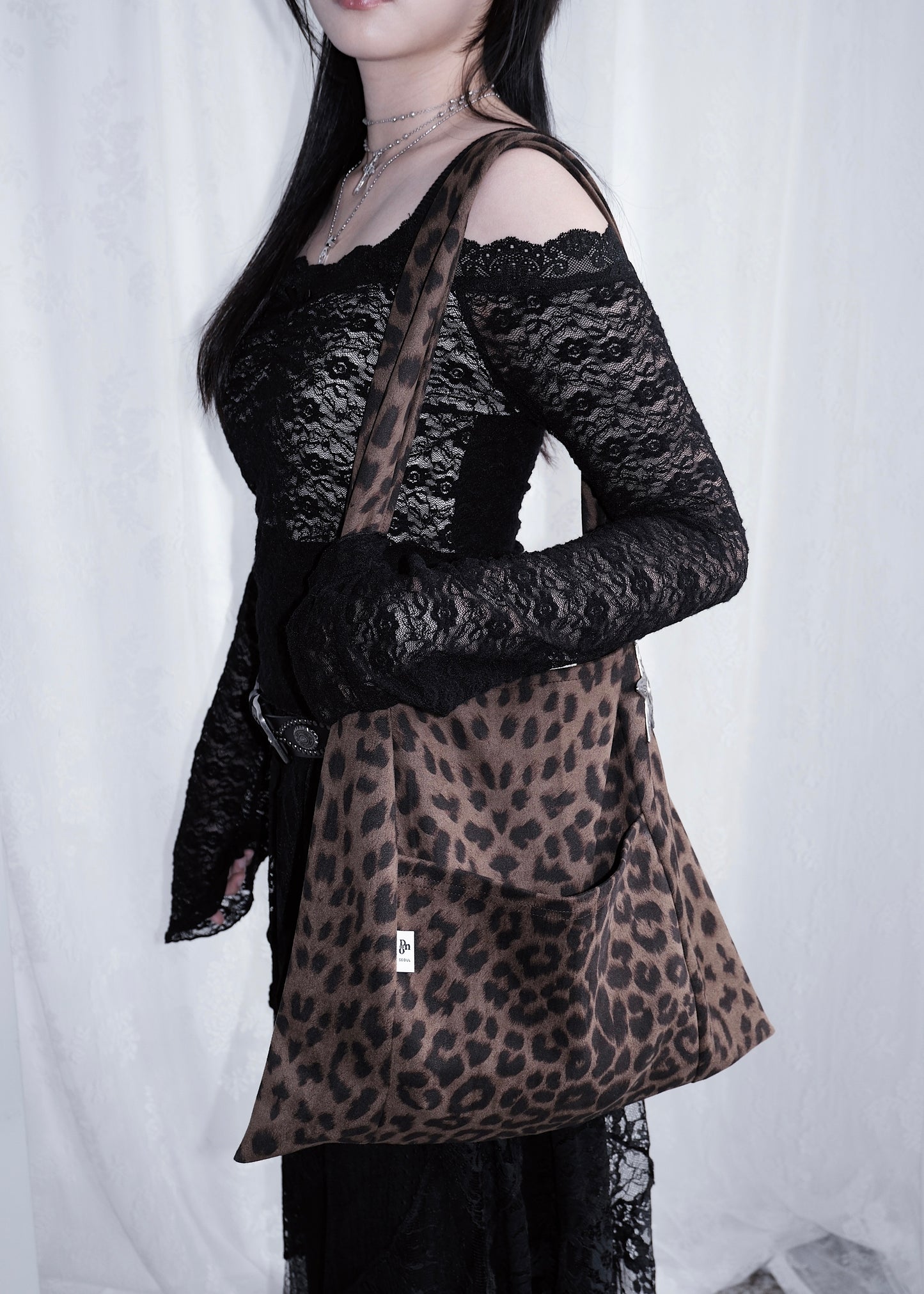 𝐀𝐬𝐡𝐞 𝐋𝐞𝐨𝐩𝐚𝐫𝐝 𝐒𝐮𝐞𝐝𝐞 𝐓𝐨𝐭𝐞 𝐁𝐚𝐠