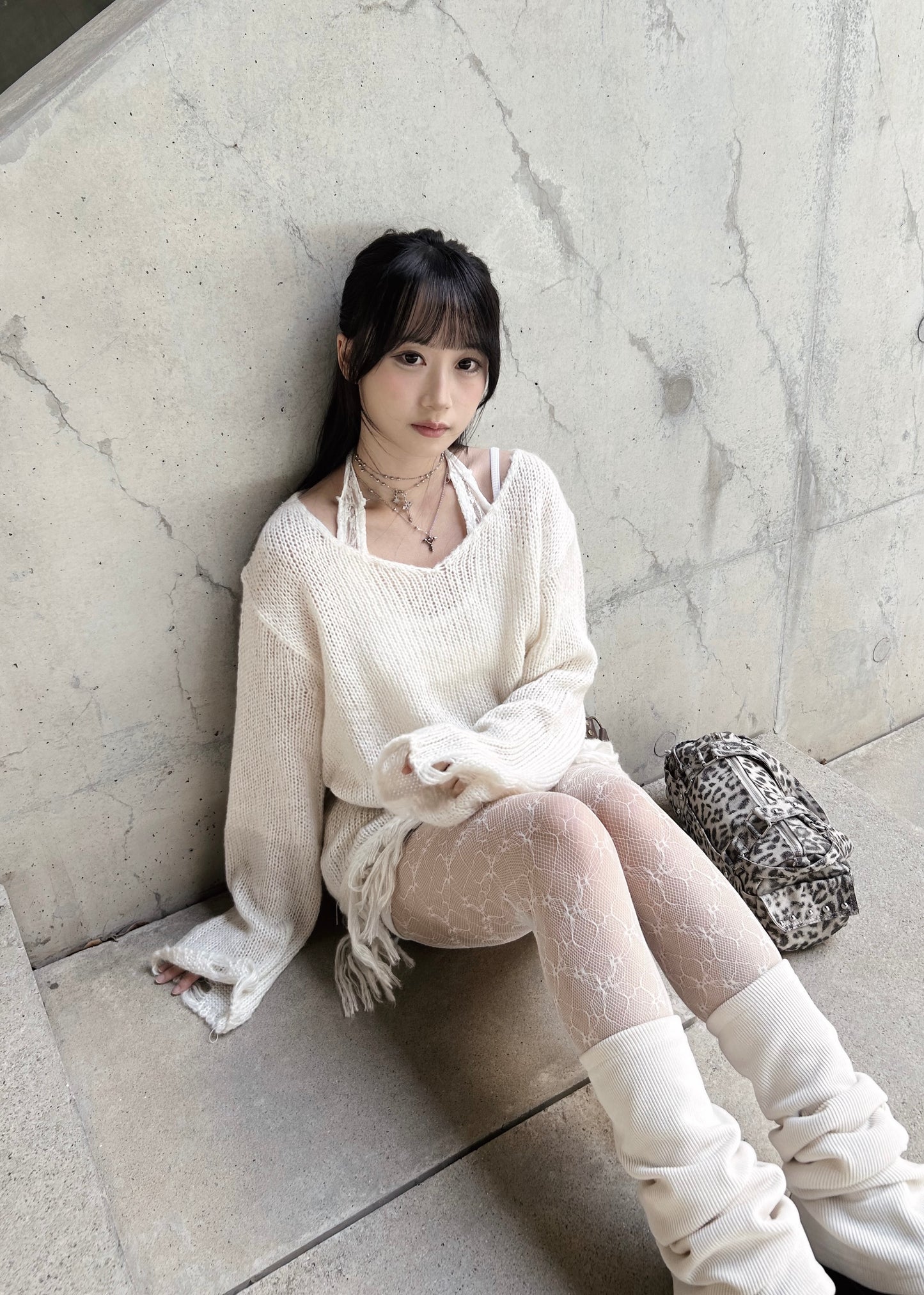 𝐕 𝐍𝐞𝐜𝐤 𝐅𝐫𝐢𝐧𝐠𝐞𝐝 𝐊𝐧𝐢𝐭 𝐒𝐰𝐞𝐚𝐭𝐞𝐫 - 𝐂𝐫𝐞𝐚𝐦