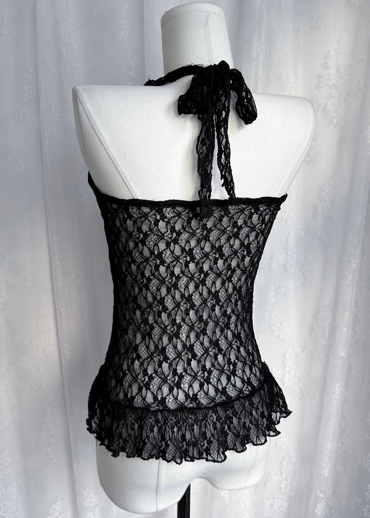 𝐋𝐢𝐬𝐞𝐭𝐭𝐚 𝐋𝐚𝐜𝐞 𝐑𝐮𝐟𝐟𝐥𝐞 𝐇𝐚𝐥𝐭𝐞𝐫 𝐓𝐨𝐩 - 𝐁𝐥𝐚𝐜𝐤