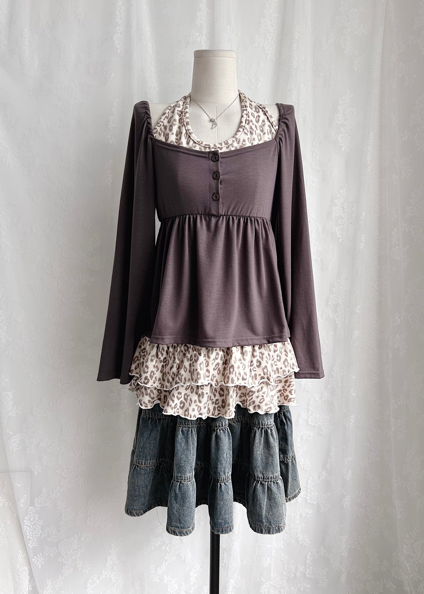 𝐌𝐢𝐤𝐚 𝐅𝐥𝐨𝐰𝐞𝐫 𝐏𝐮𝐟𝐟 𝐒𝐥𝐞𝐞𝐯𝐞 𝐓𝐨𝐩 - 𝐌𝐨𝐜𝐡𝐚