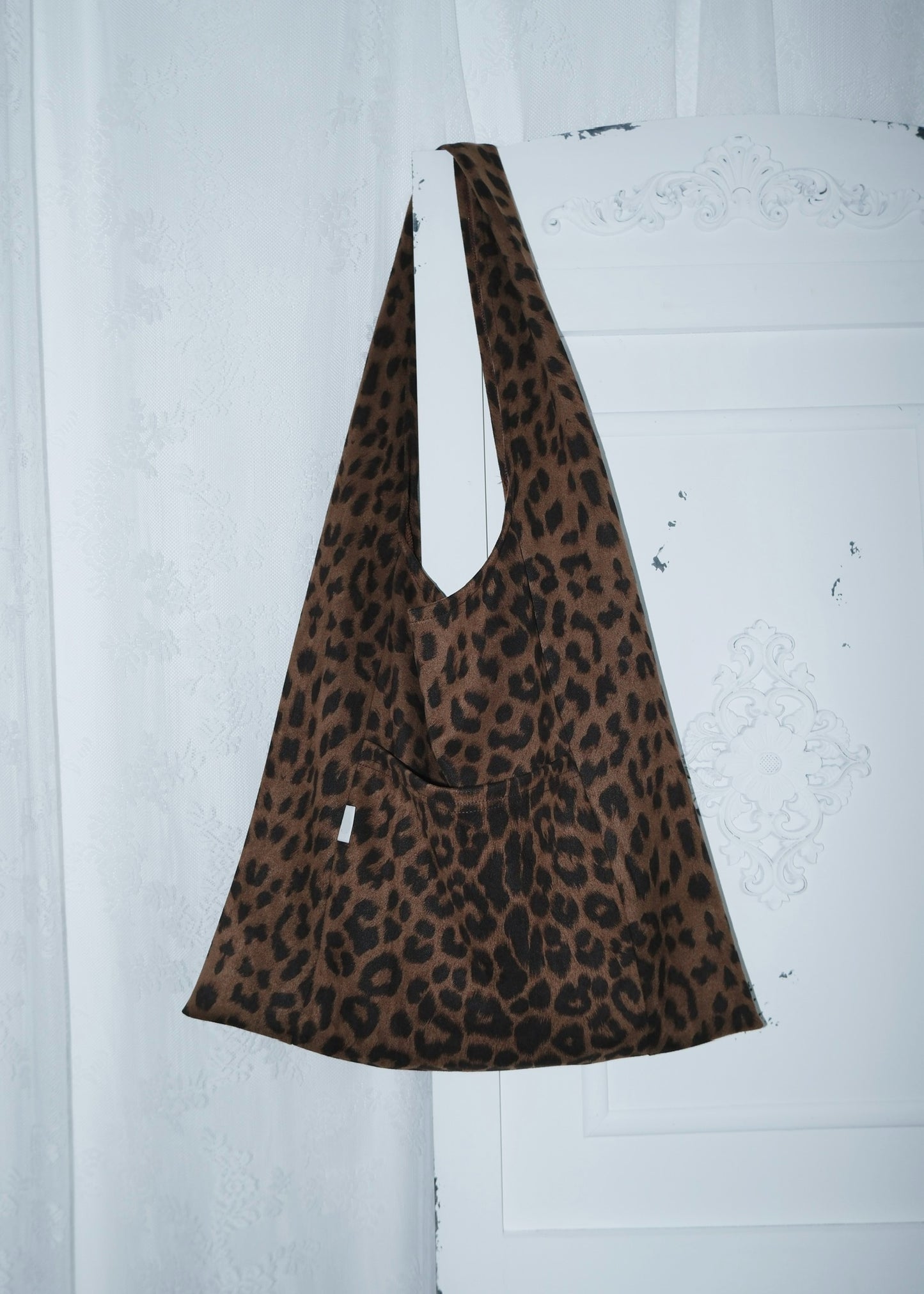 𝐀𝐬𝐡𝐞 𝐋𝐞𝐨𝐩𝐚𝐫𝐝 𝐒𝐮𝐞𝐝𝐞 𝐓𝐨𝐭𝐞 𝐁𝐚𝐠