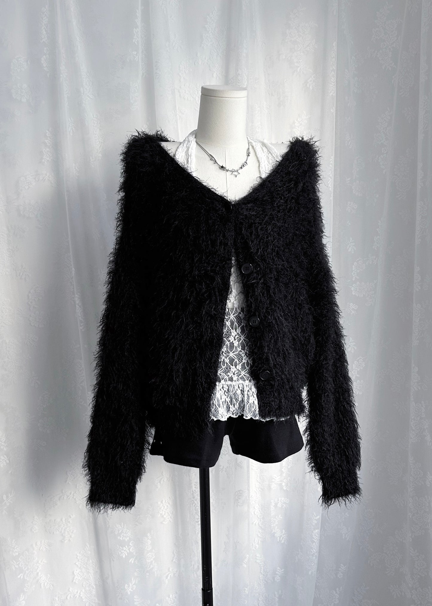 𝐋𝐢𝐬𝐞𝐭𝐭𝐚 𝐋𝐚𝐜𝐞 𝐑𝐮𝐟𝐟𝐥𝐞 𝐇𝐚𝐥𝐭𝐞𝐫 𝐓𝐨𝐩 - 𝐖𝐡𝐢𝐭𝐞