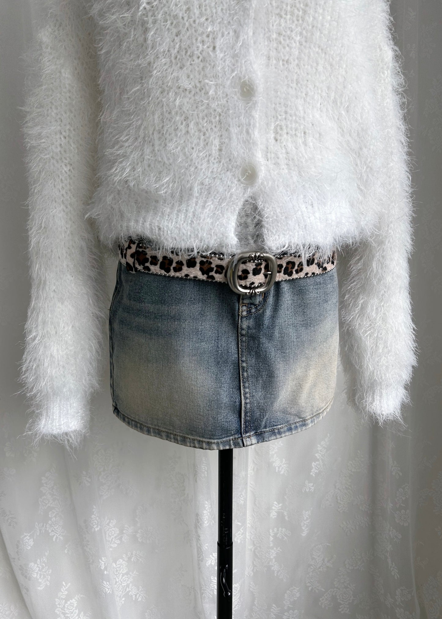 𝐃𝐚𝐧𝐢𝐞𝐥𝐚 𝐖𝐚𝐬𝐡 𝐃𝐞𝐧𝐢𝐦 𝐒𝐤𝐢𝐫𝐭