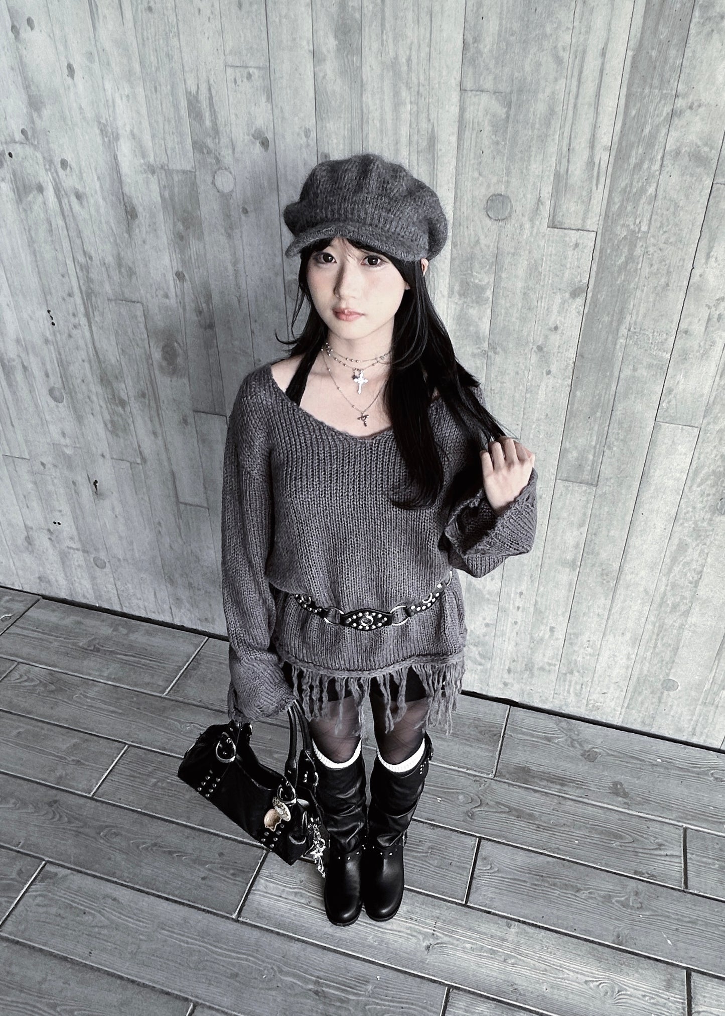 𝐕 𝐍𝐞𝐜𝐤 𝐅𝐫𝐢𝐧𝐠𝐞𝐝 𝐊𝐧𝐢𝐭 𝐒𝐰𝐞𝐚𝐭𝐞𝐫 - 𝐃𝐚𝐫𝐤 𝐆𝐫𝐞𝐲