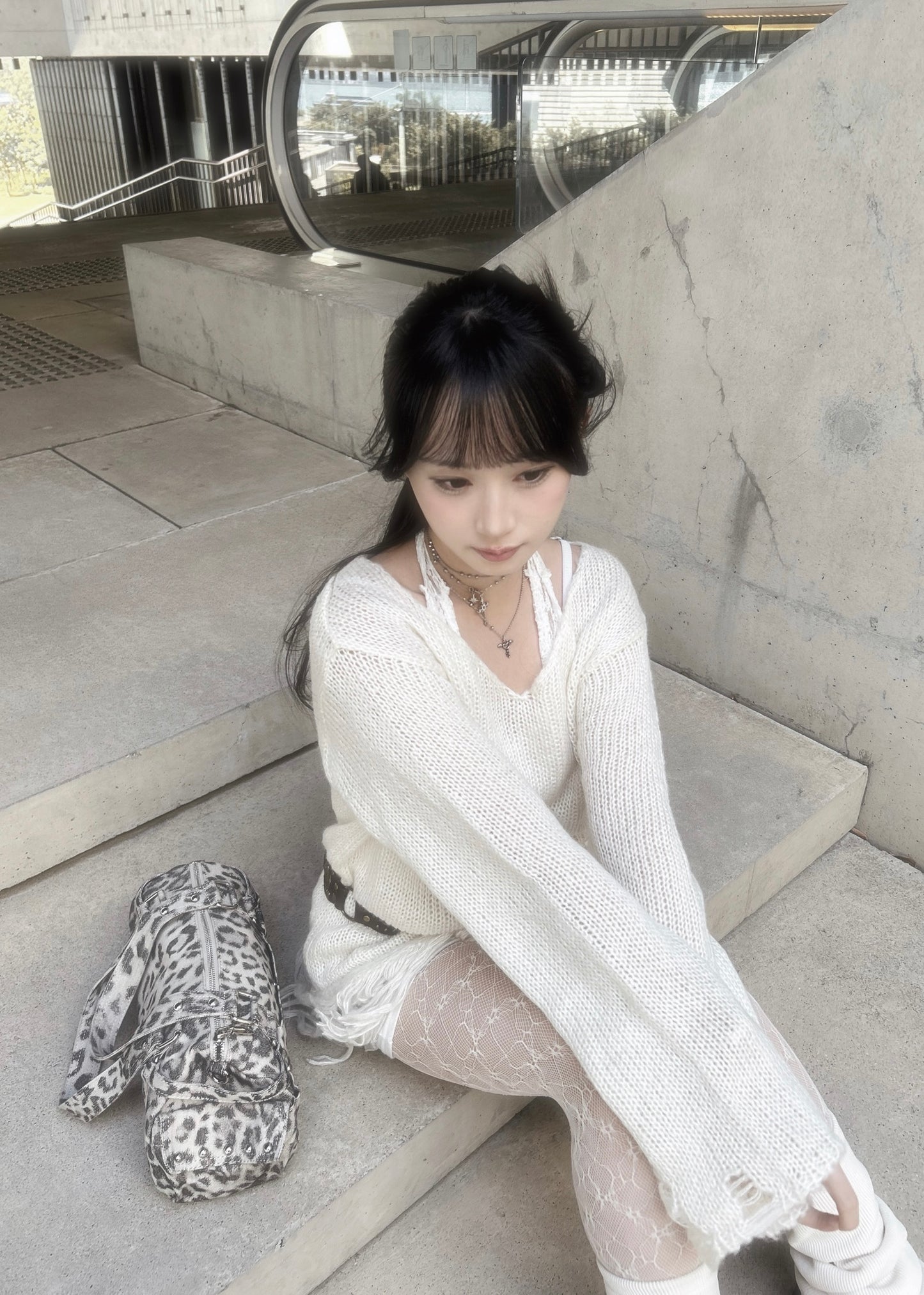 𝐕 𝐍𝐞𝐜𝐤 𝐅𝐫𝐢𝐧𝐠𝐞𝐝 𝐊𝐧𝐢𝐭 𝐒𝐰𝐞𝐚𝐭𝐞𝐫 - 𝐂𝐫𝐞𝐚𝐦