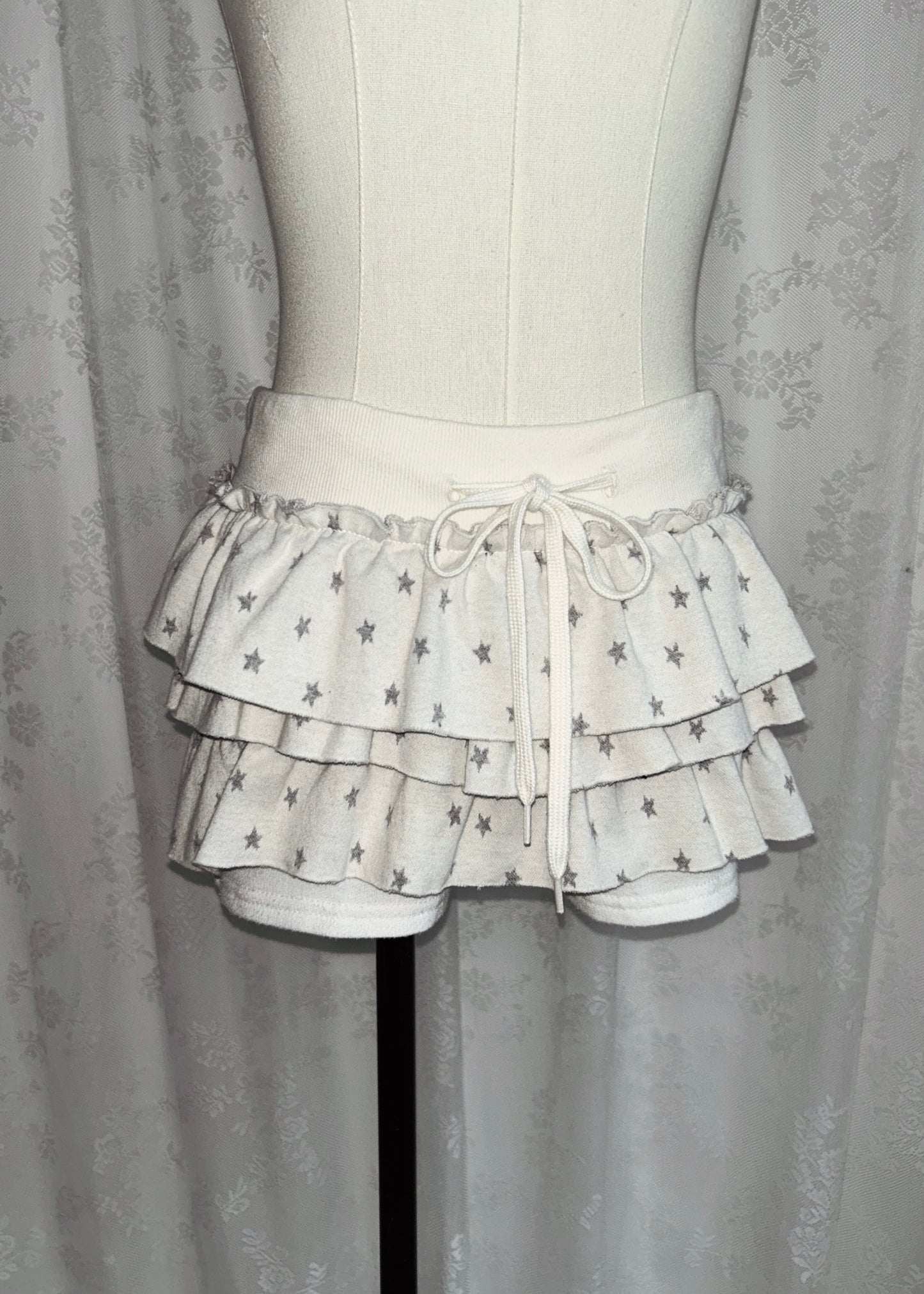 𝐒𝐭𝐚𝐫𝐫𝐲 𝐒𝐤𝐲 𝐑𝐮𝐟𝐟𝐥𝐞 𝐌𝐢𝐧𝐢 𝐒𝐤𝐨𝐫𝐭 - 𝐂𝐫𝐞𝐚𝐦