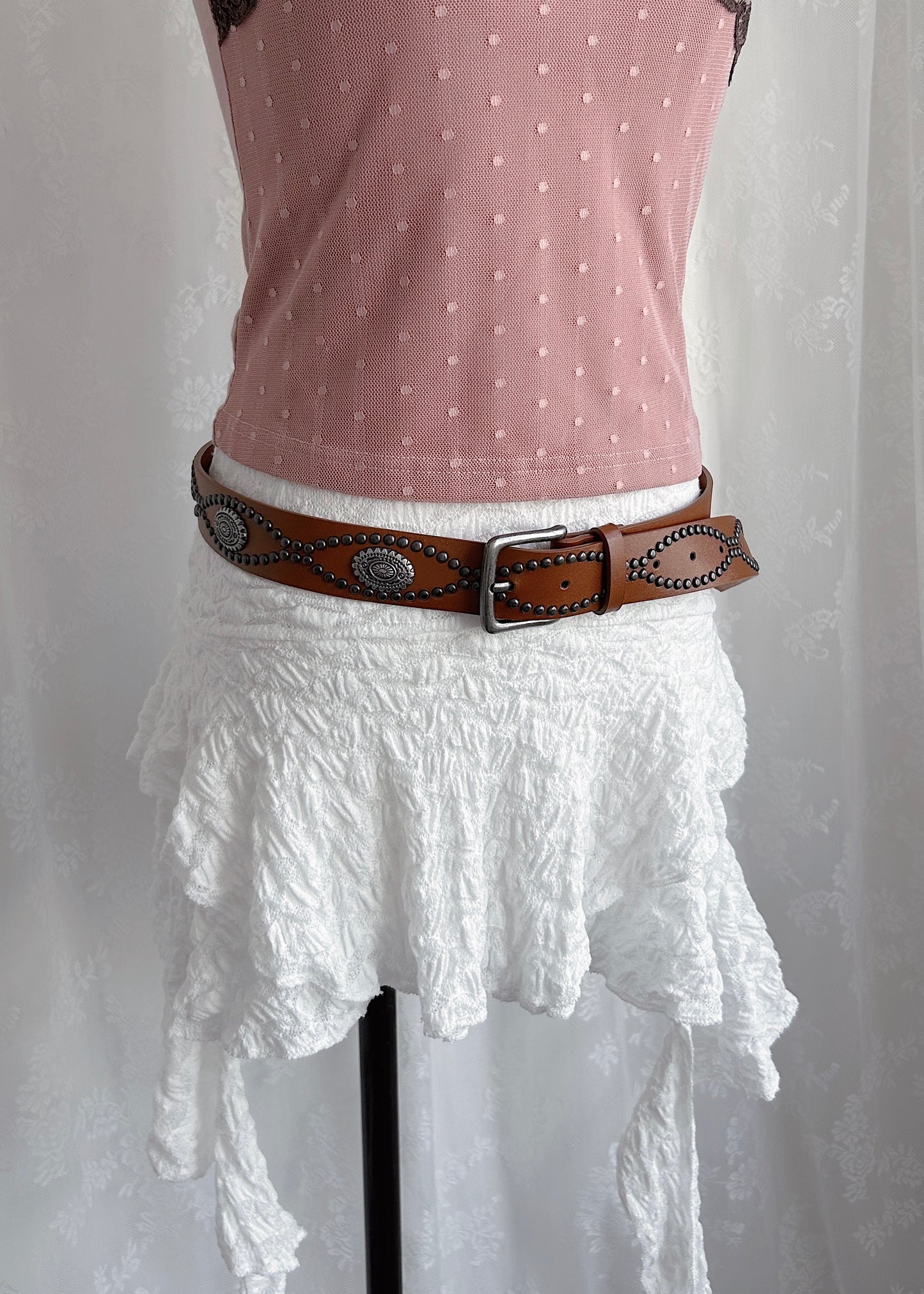 𝐁𝐨𝐡𝐞𝐦𝐢𝐚𝐧 𝐕𝐢𝐧𝐭𝐚𝐠𝐞 𝐁𝐞𝐥𝐭 - 𝐁𝐫𝐨𝐰𝐧