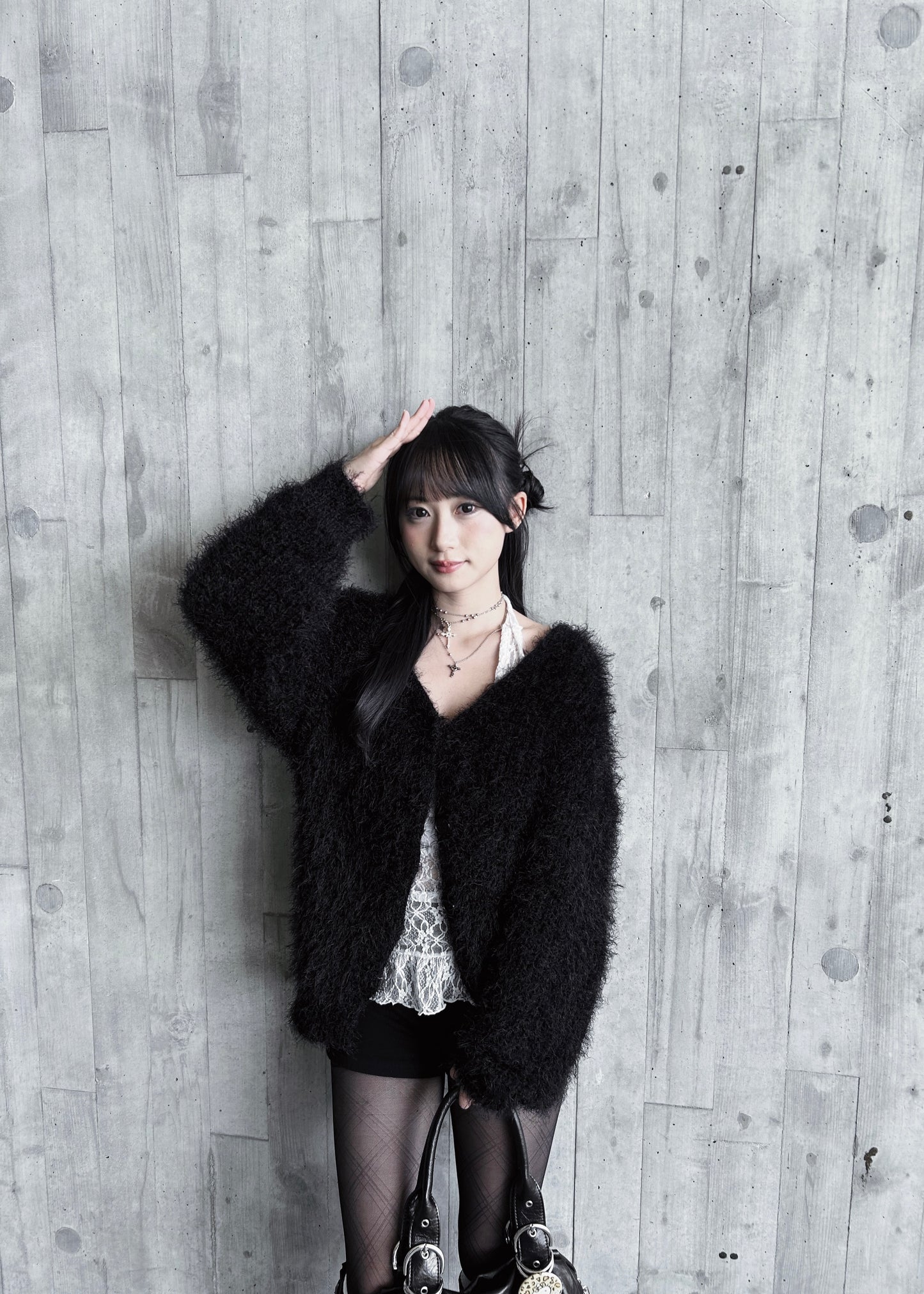 𝐌𝐨 𝐌𝐨 𝐕 𝐍𝐞𝐜𝐤 𝐂𝐚𝐫𝐝𝐢𝐠𝐚𝐧 - 𝐁𝐥𝐚𝐜𝐤