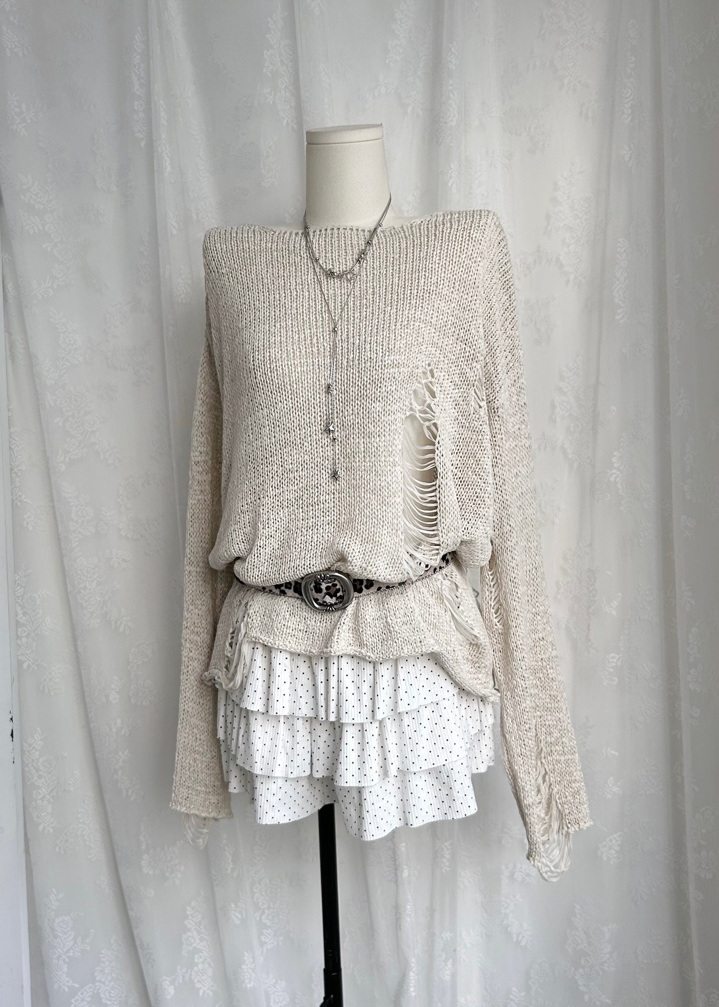 𝐄𝐜𝐡𝐨 𝐃𝐢𝐬𝐭𝐫𝐞𝐬𝐬𝐞𝐝 𝐊𝐧𝐢𝐭 𝐒𝐰𝐞𝐚𝐭𝐞𝐫 - 𝐁𝐞𝐢𝐠𝐞