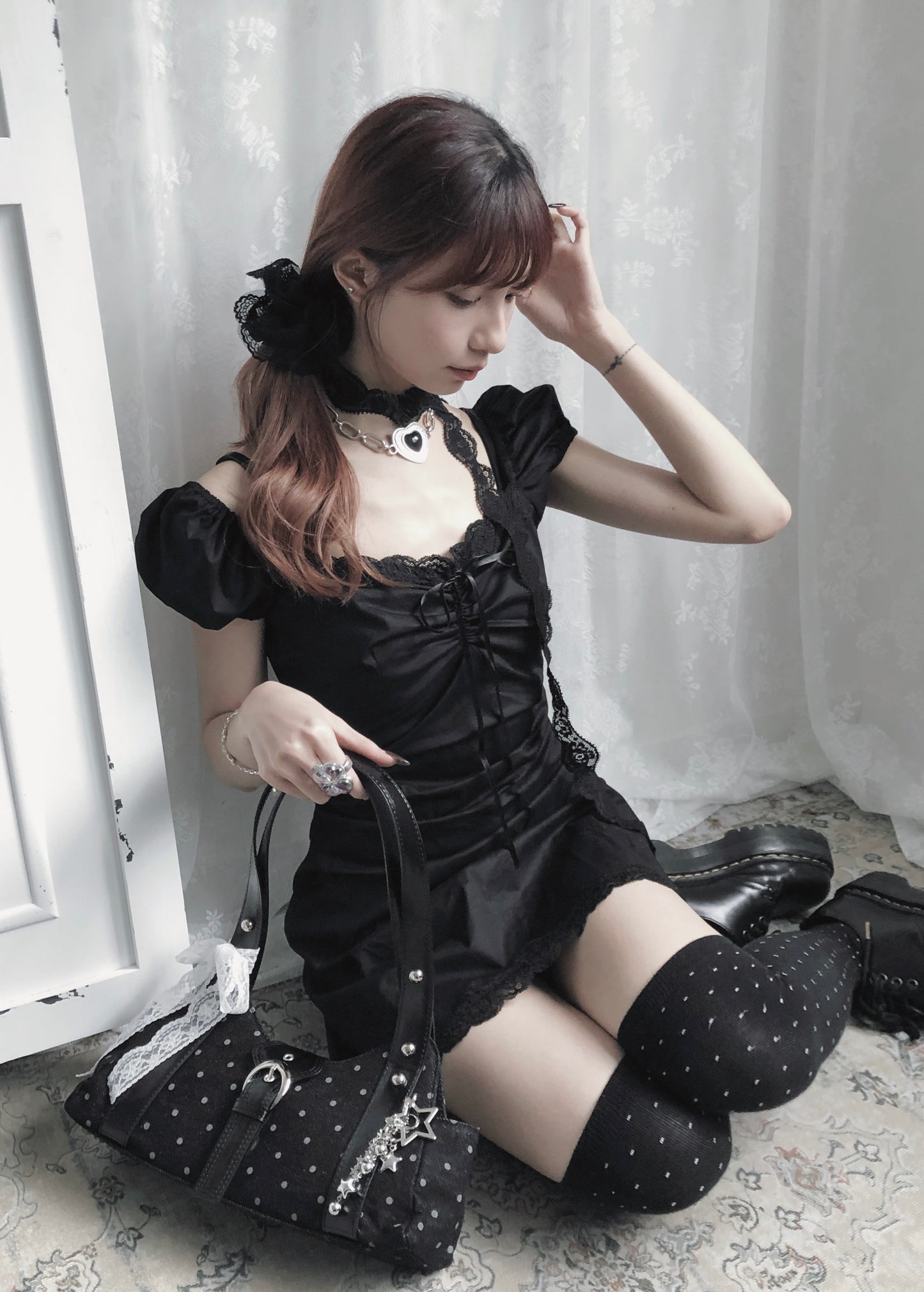𝐄𝐫𝐢𝐞𝐭𝐭𝐚 𝐏𝐮𝐟𝐟 𝐒𝐥𝐞𝐞𝐯𝐞 𝐃𝐫𝐞𝐬𝐬 𝐖𝐢𝐭𝐡 𝐒𝐜𝐚𝐫𝐟 - 𝐁𝐥𝐚𝐜𝐤