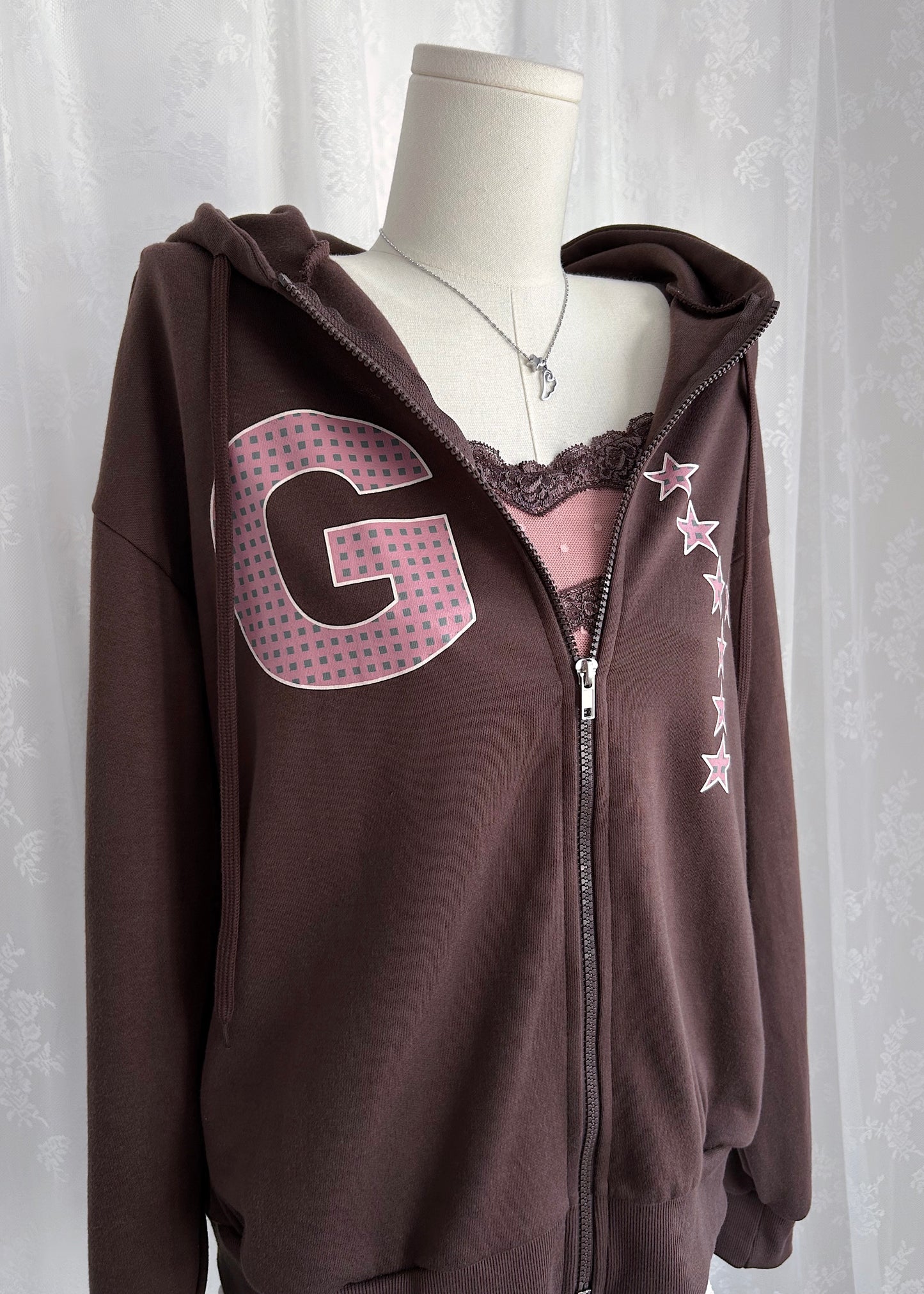 𝐒𝐭𝐚𝐫𝐥𝐢𝐭 𝐇𝐨𝐨𝐝𝐢𝐞 𝐉𝐚𝐜𝐤𝐞𝐭